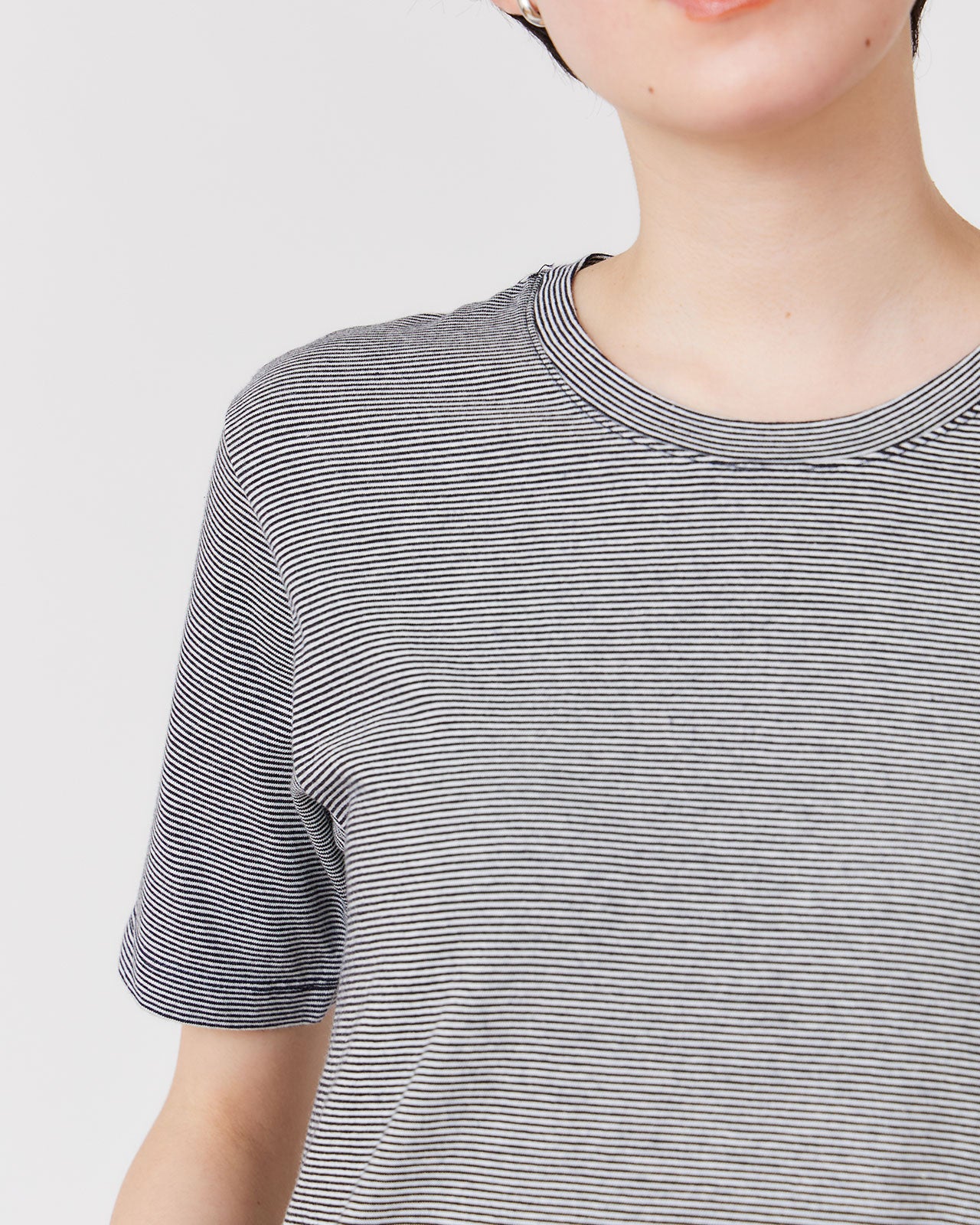 takes. Short Sleeve Dress(BORDER)