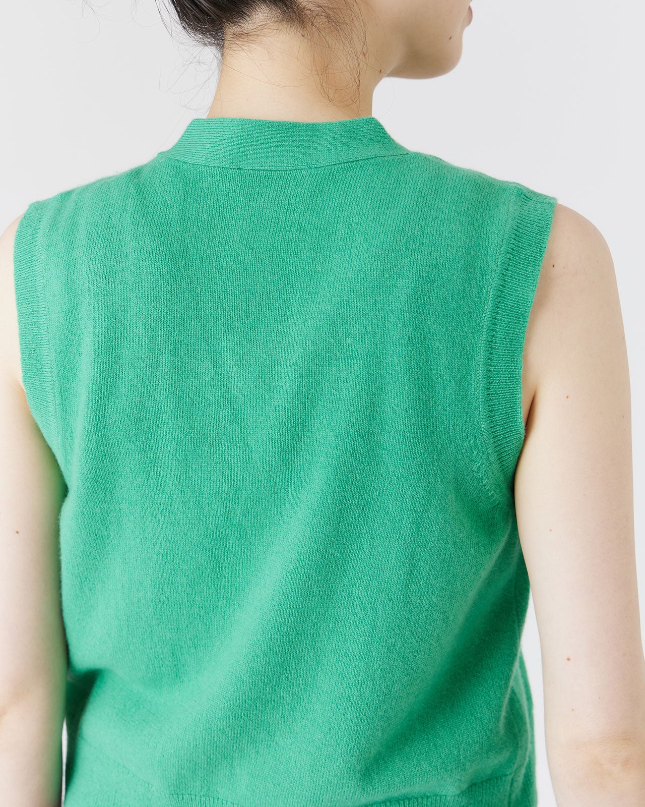 The Garment Como Vest