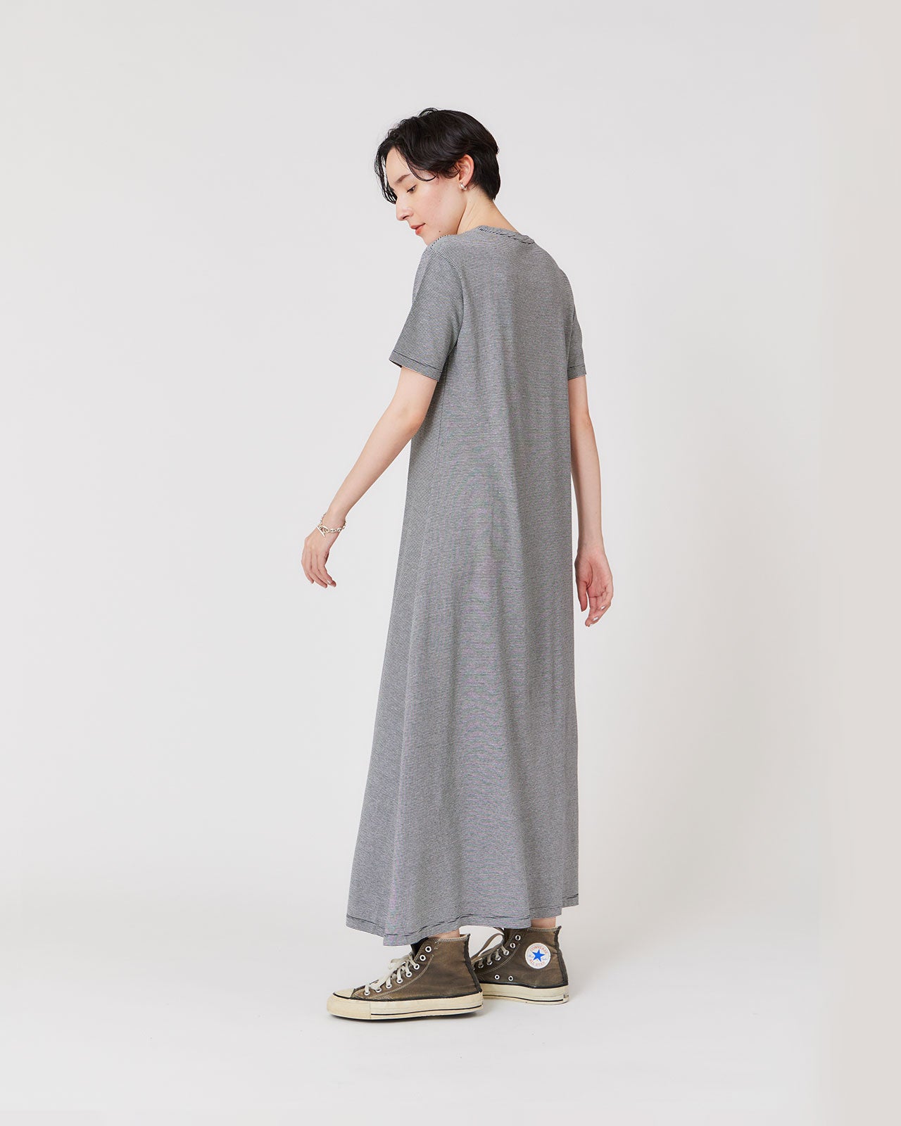 takes. Short Sleeve Dress(BORDER)