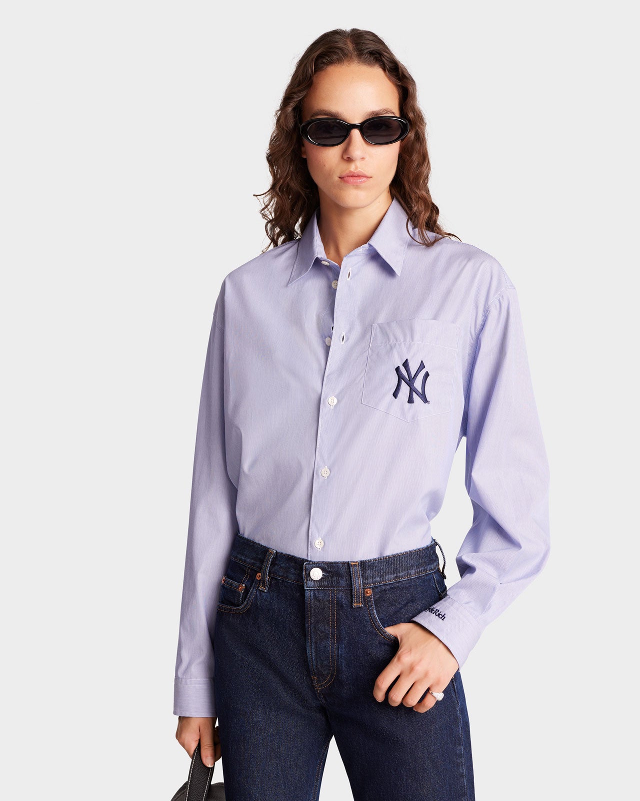 SPORTY&RICH Yankees Serif Oversized Shirt – Shinzone