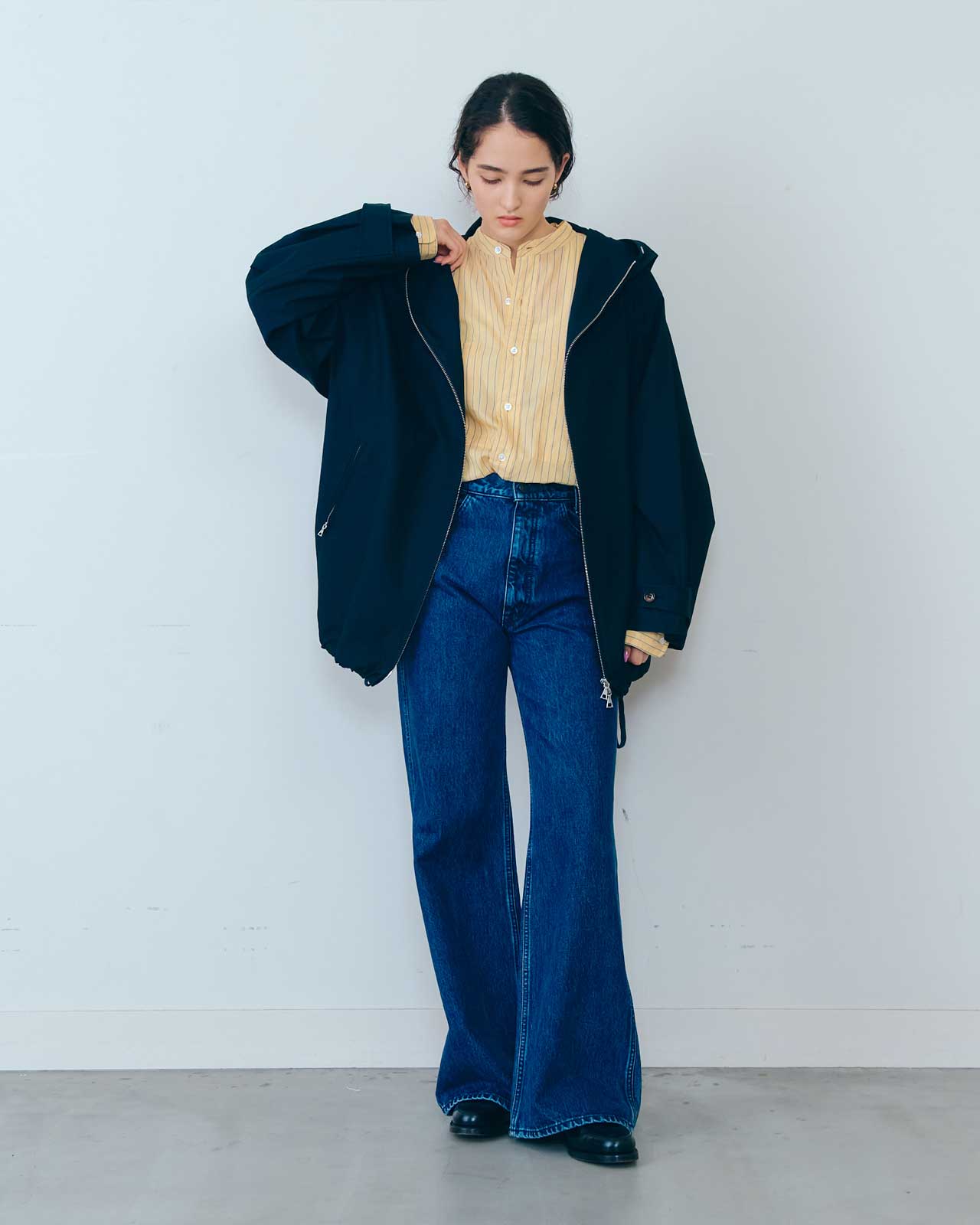 HOODED JACKET