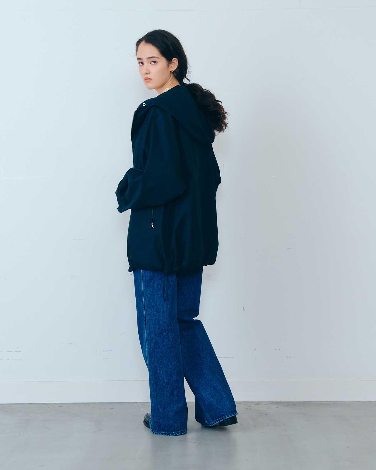 HOODED JACKET