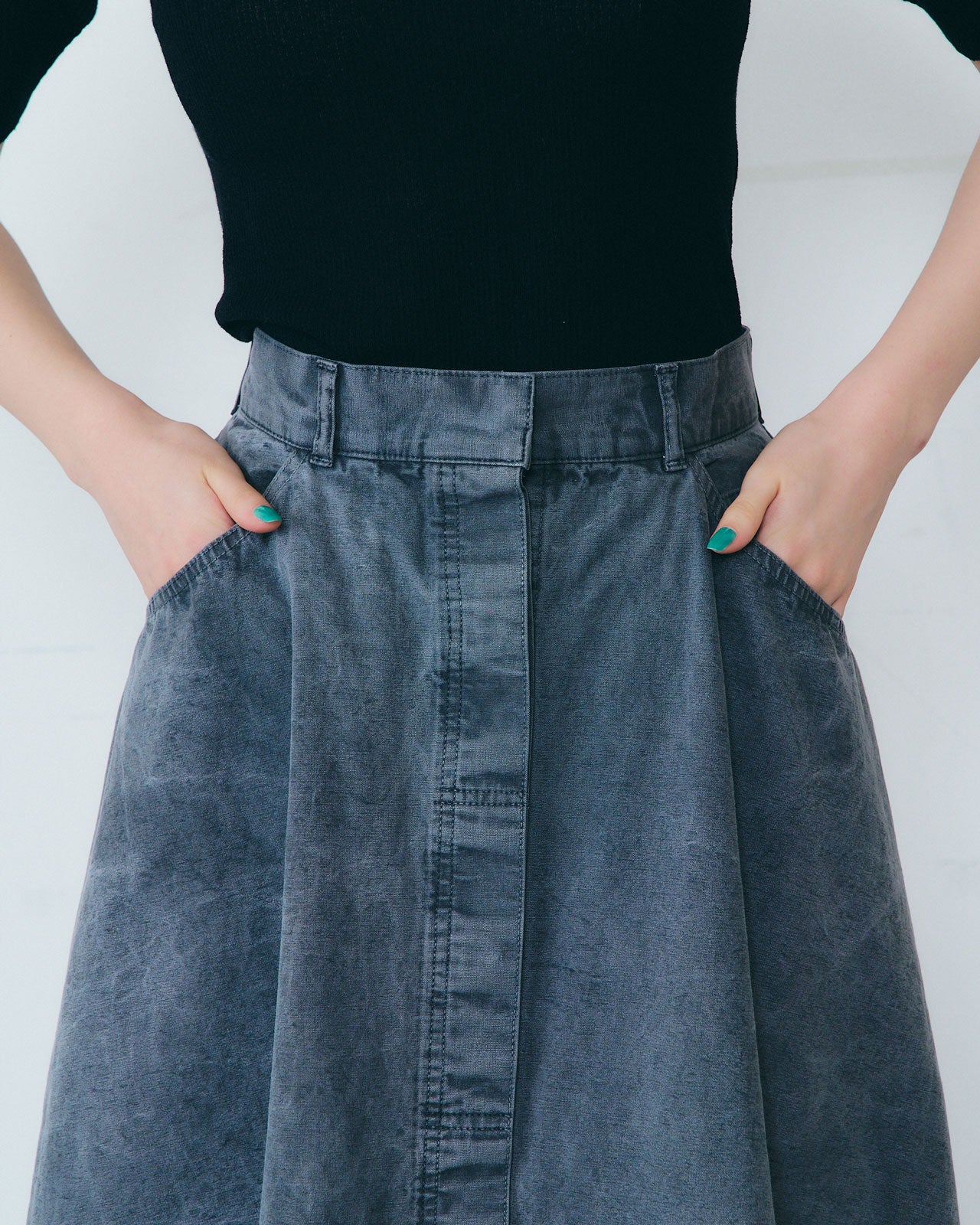 GARMENT DYE FLARE SKIRT