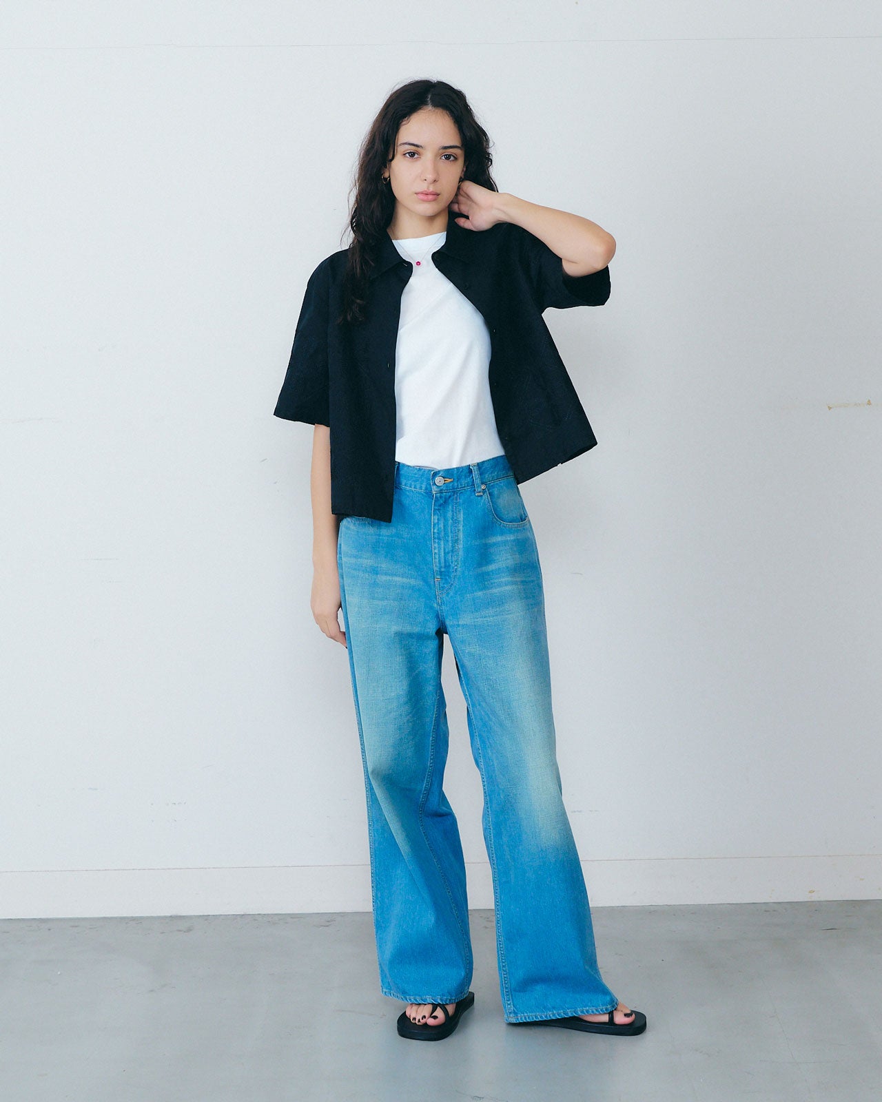 TILE PATTERN EMBROIDERY SHIRT