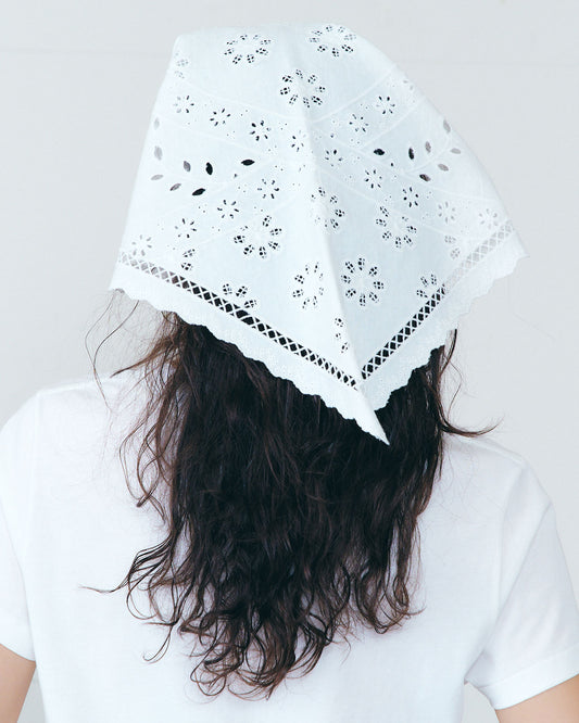 LACE BANDANA