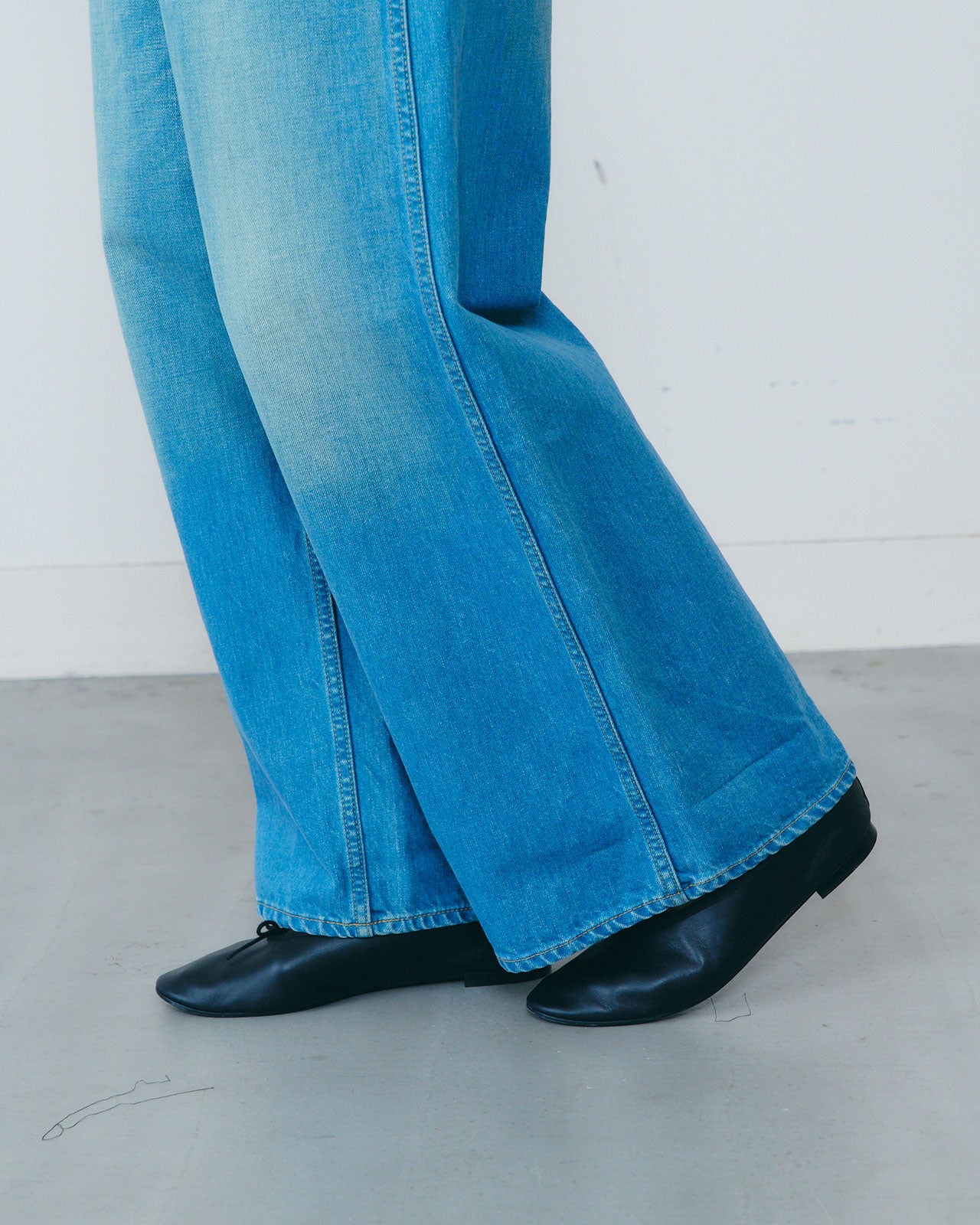 ROBINSON DENIM PANTS