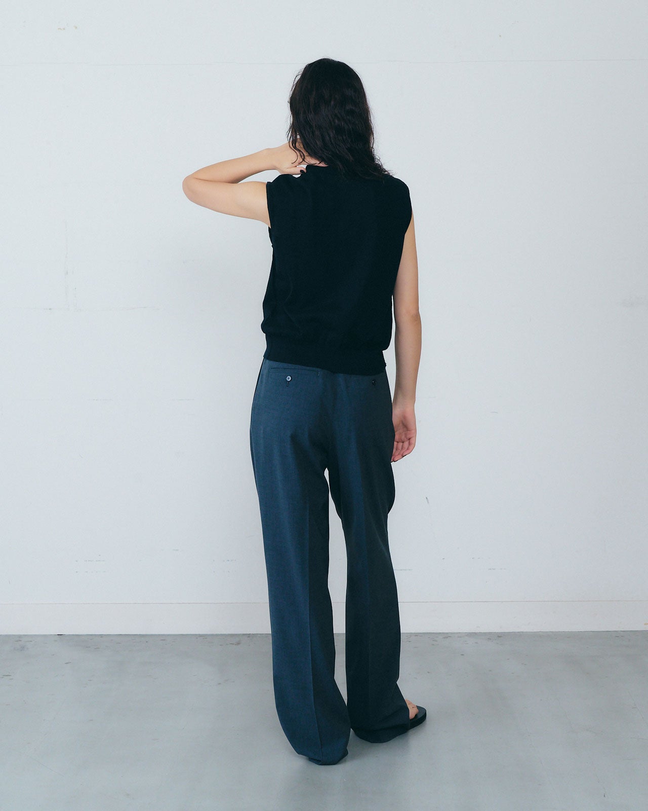 ICE COTTON KNIT SLEEVELESS TOP