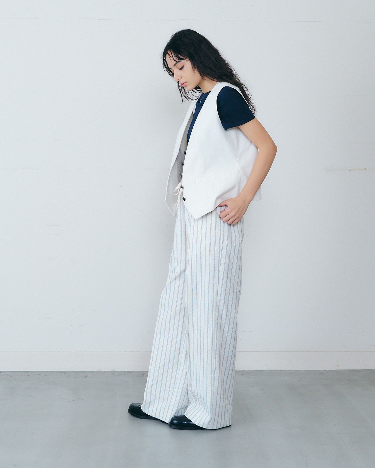 NOSTALGIC STRIPED WIDE PANTS