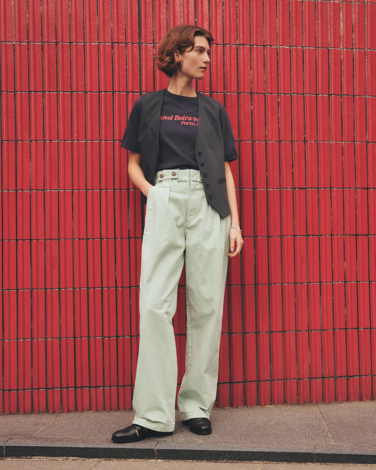 GARMENT DYE TAPERED PANTS