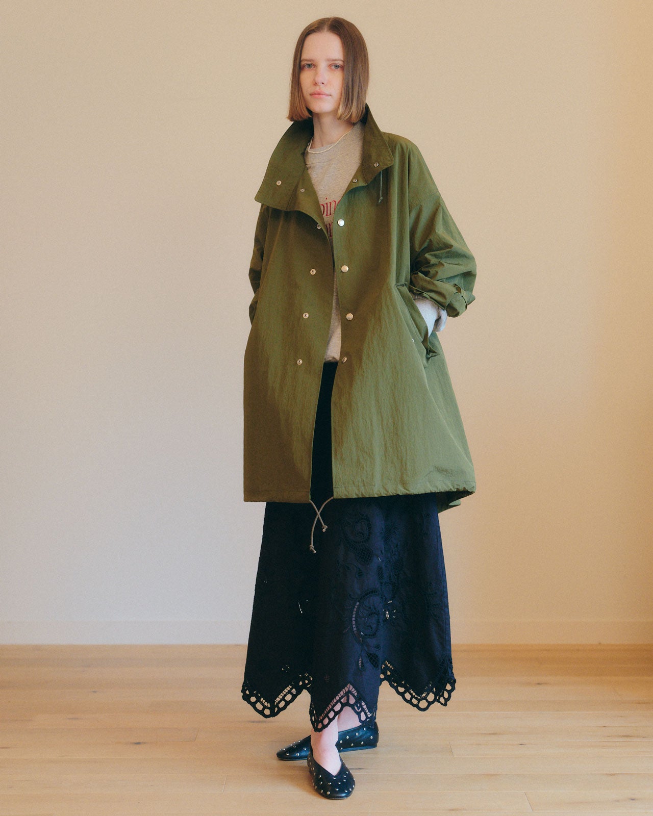 EMBROIDERY LACE SKIRT