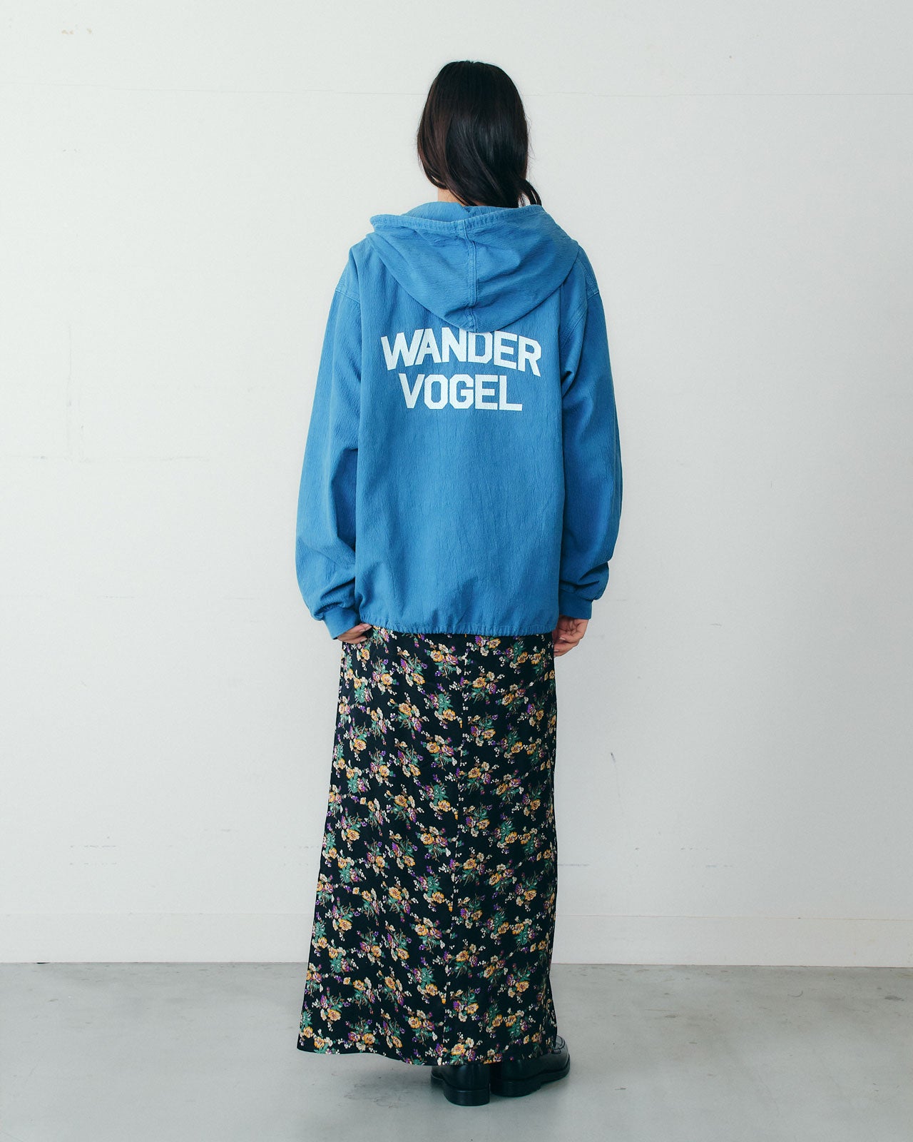 【9月下旬お届け】WANDERVOGEL GARMENT DYED HOODIE