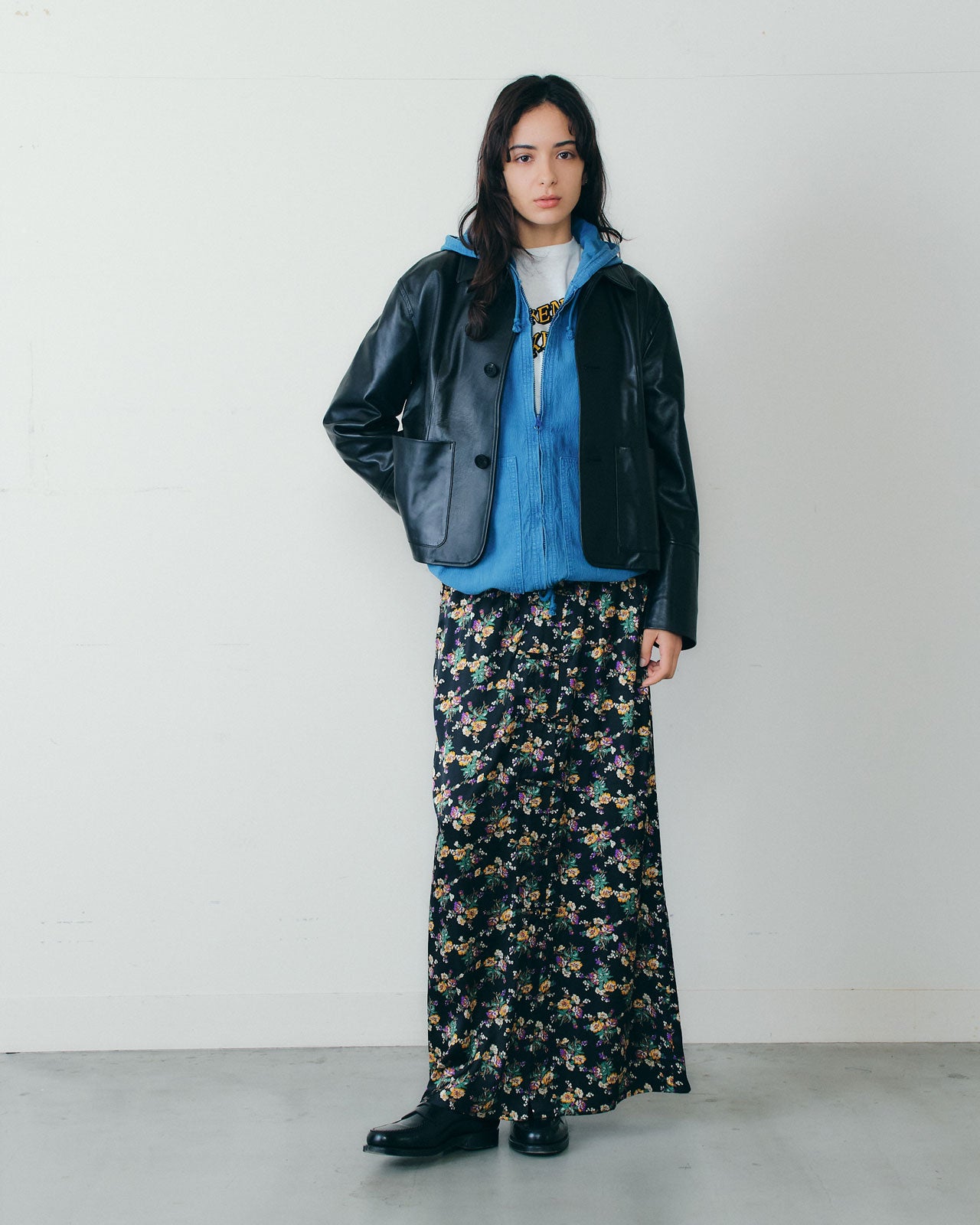 FLOWER BOUQUET PRINTED SATIN SKIRT