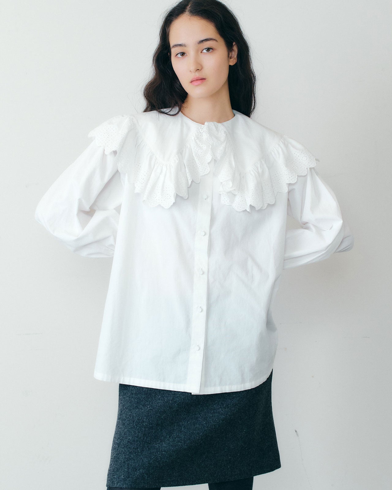 【9月中旬入荷予定】LACE COLLAR BLOUSE