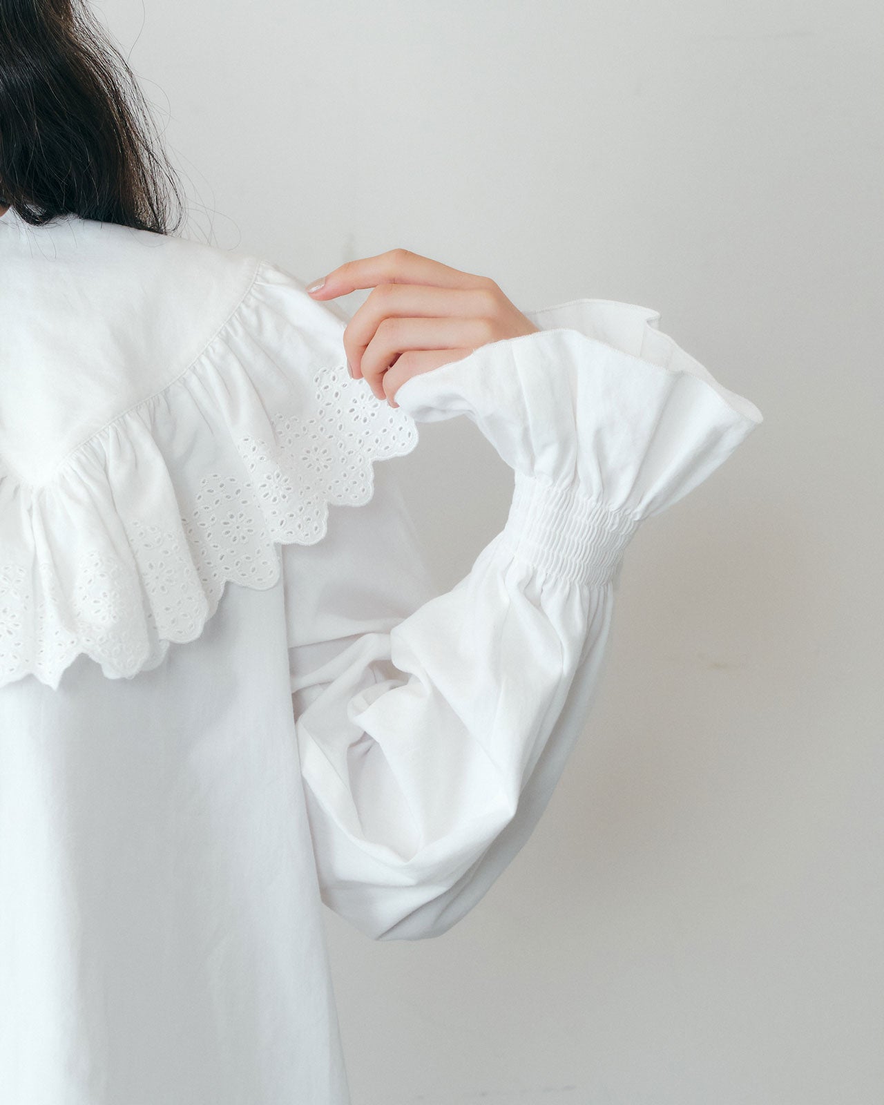 【9月中旬入荷予定】LACE COLLAR BLOUSE