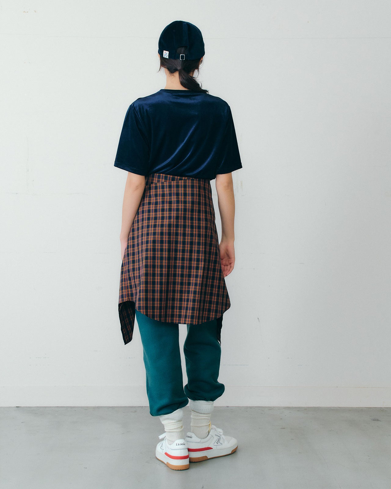 VELOUR HALF SLEEVE TEE