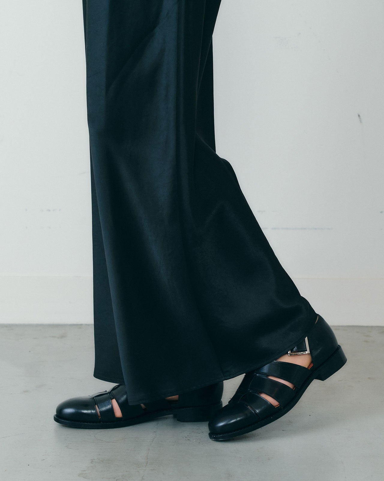 SATIN LONG SKIRT