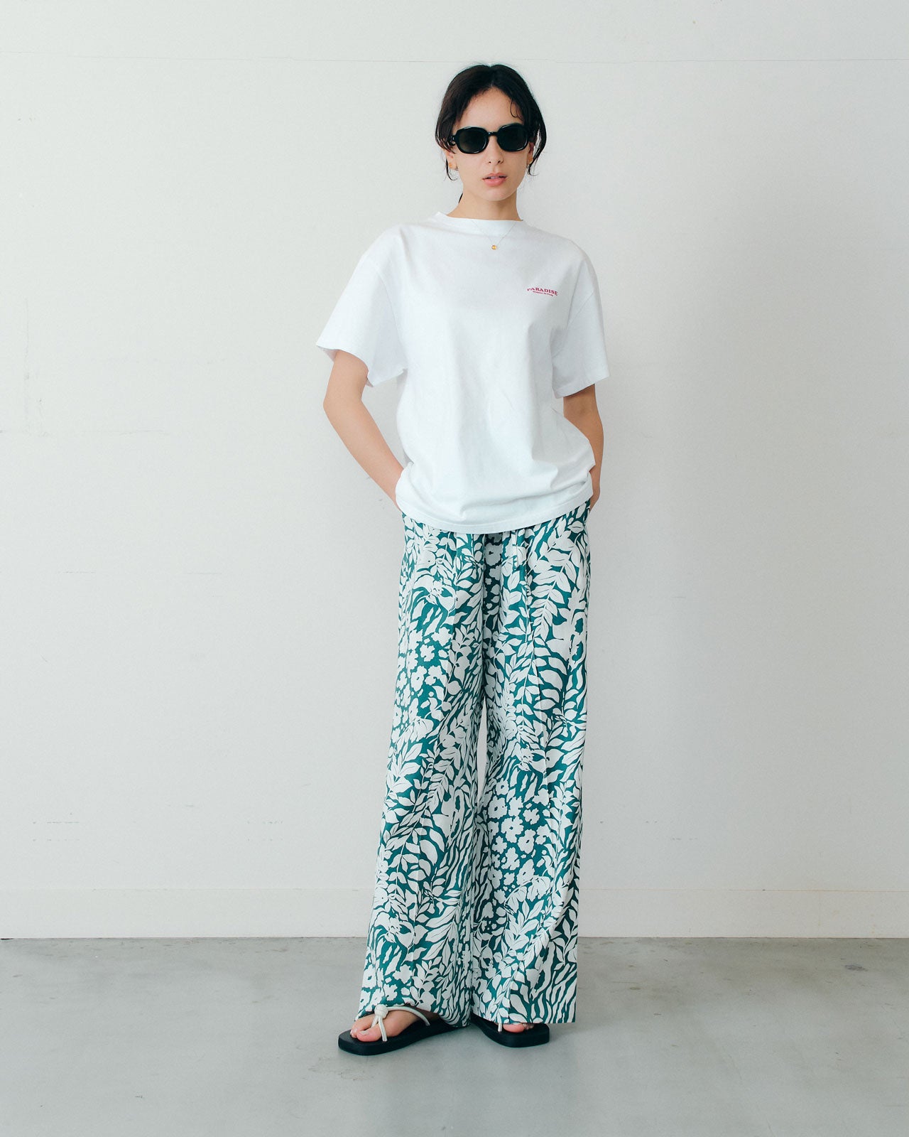 SUMMER BOTANICAL PATTERN PANTS