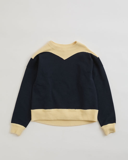 COLOR BLOCK SWEATSHIRT