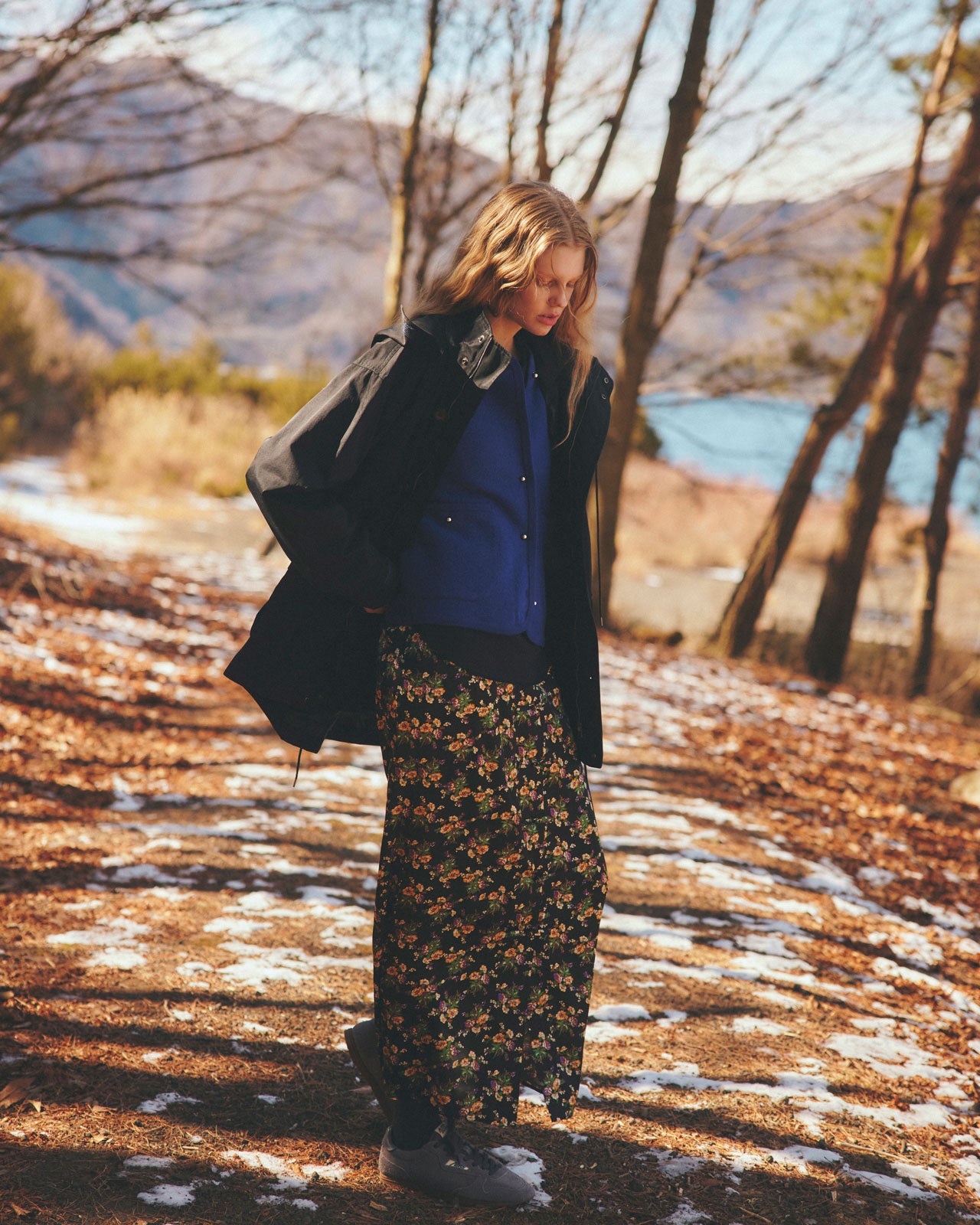 FLOWER BOUQUET PRINTED SATIN SKIRT