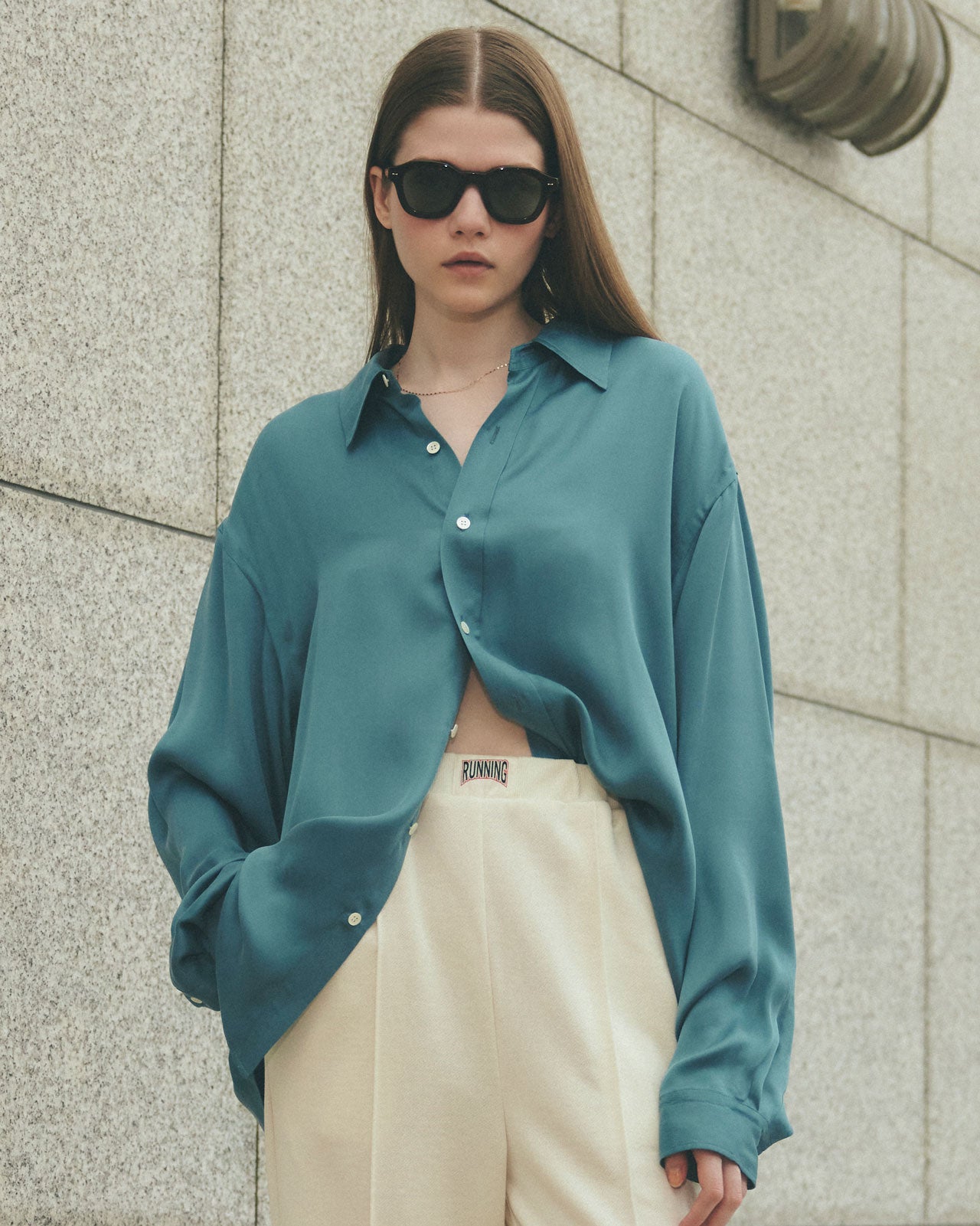 1月中旬お届け】SILKY CUPRA SHIRT – Shinzone