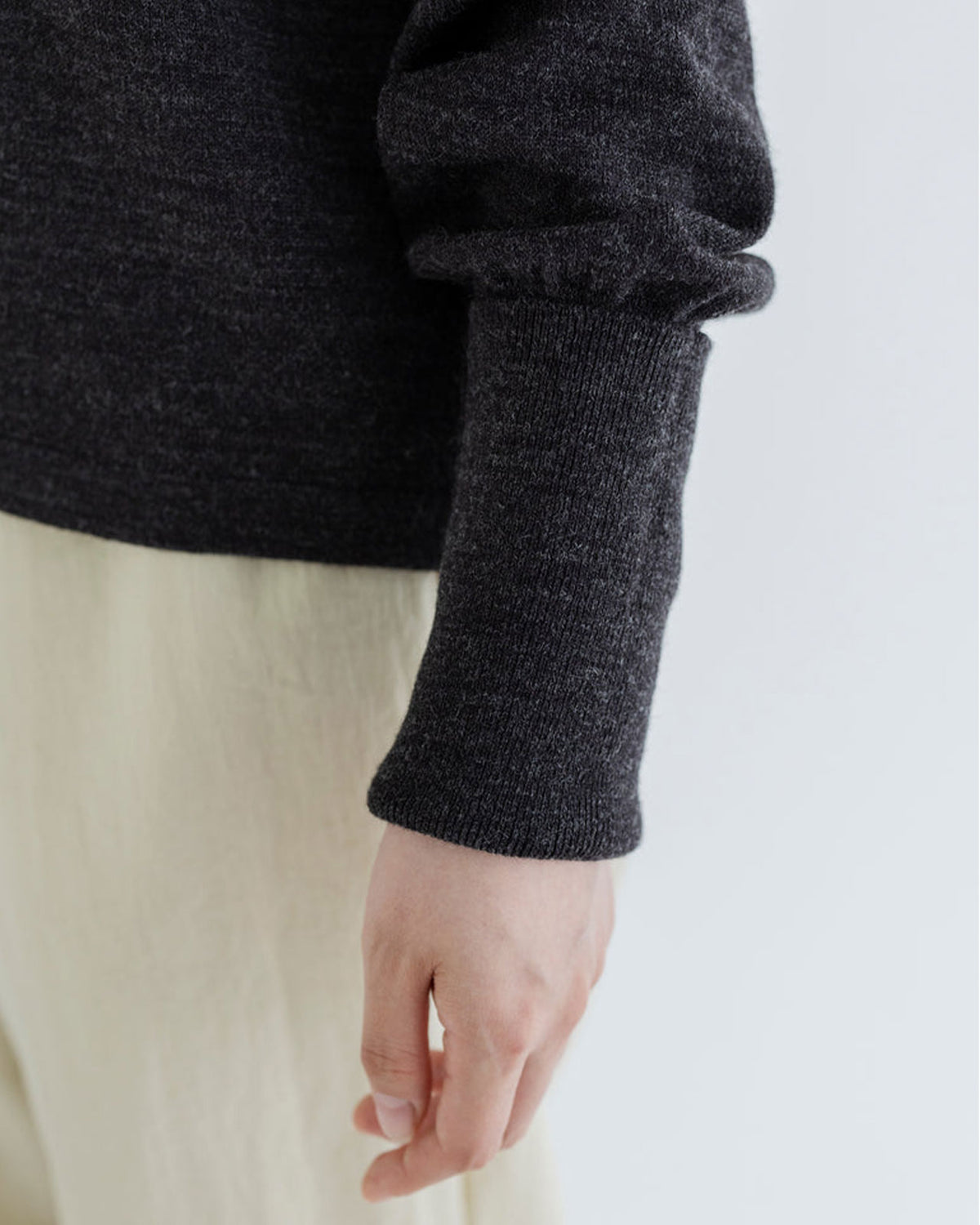 MEYAME TEAR SHAPE KNIT