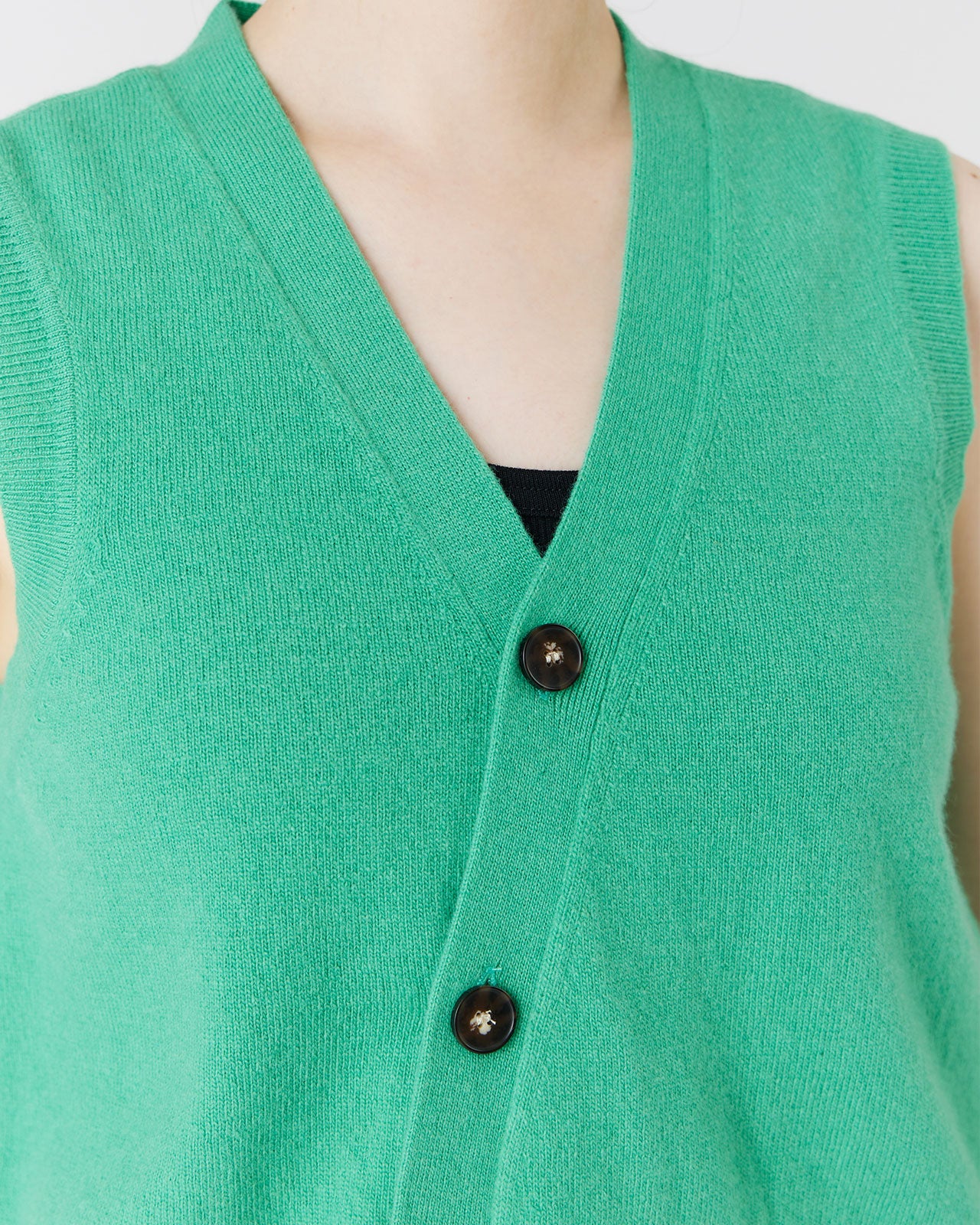 The Garment Como Vest