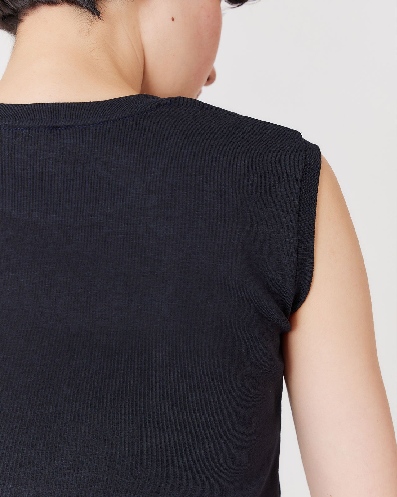 takes. Fraise Sleeveless Pullover