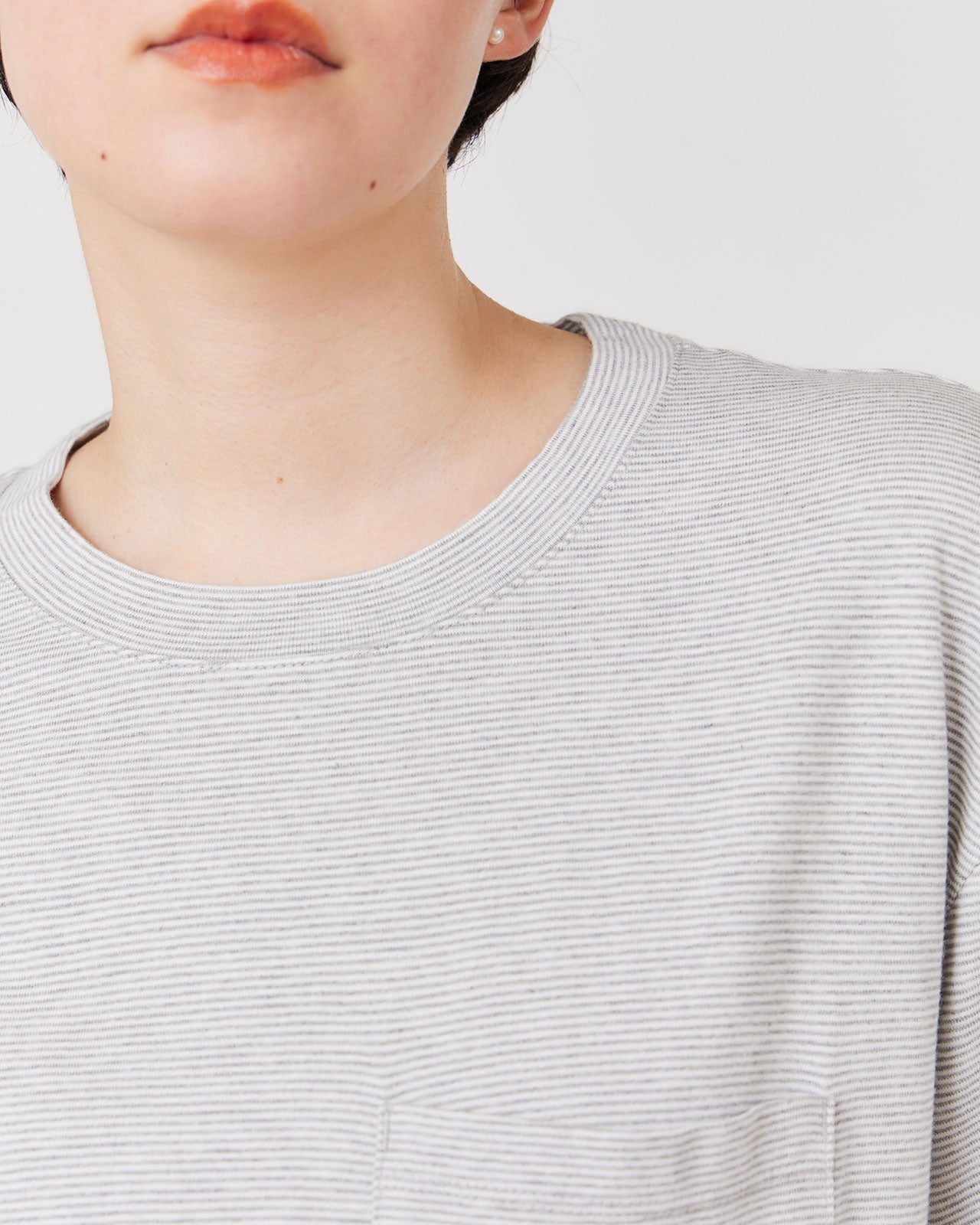 takes. Pocket Tee(BORDER)