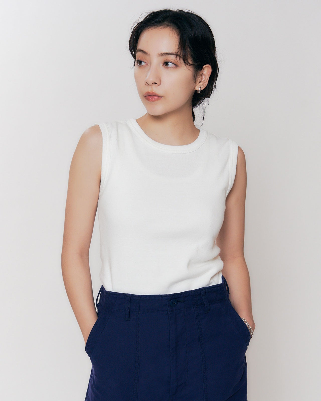 CIRCULAR RIB SLEEVELESS