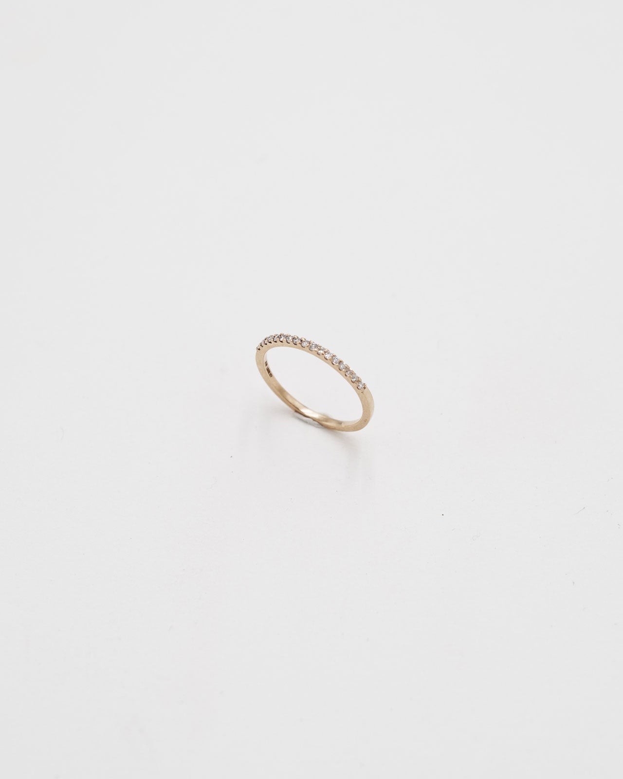 Pinky diamond ring (#01/03)