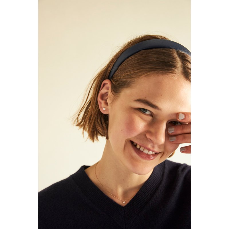 CADEAUX SMALL PEARL EARRINGS