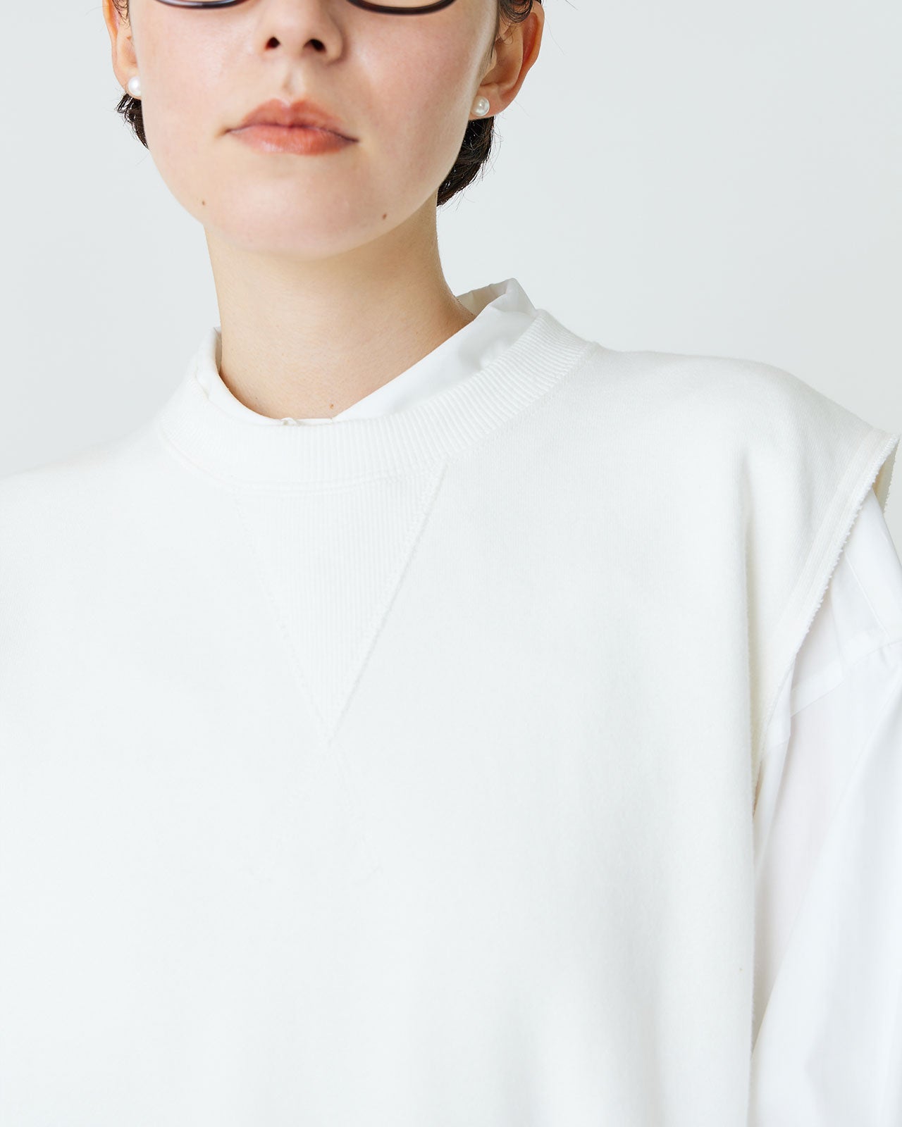 SWEAT VEST