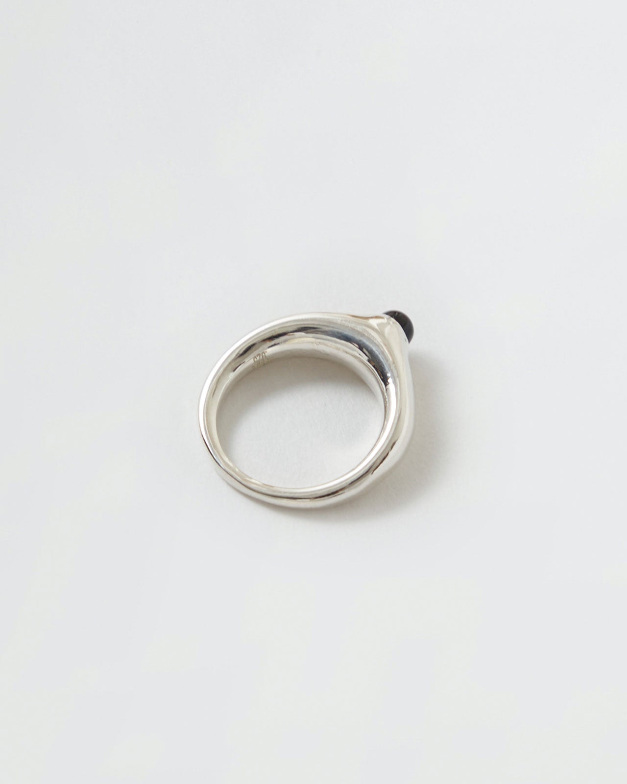 AGMES CARA RING(ONYX)