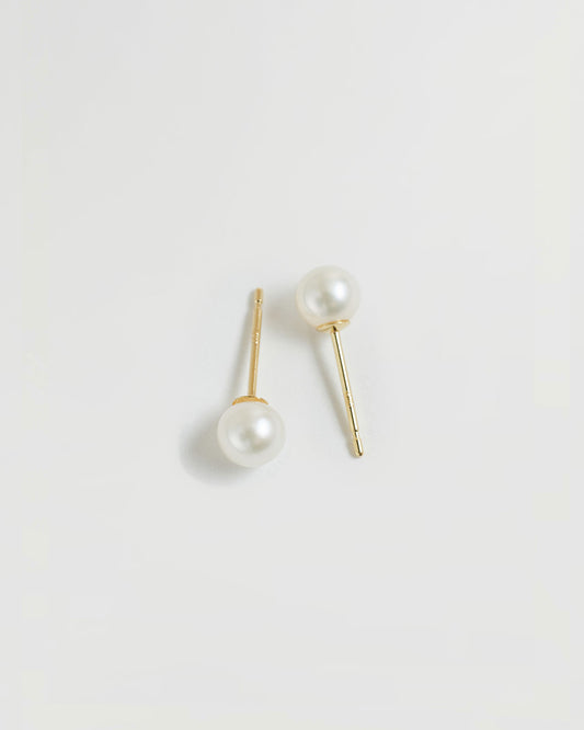 CADEAUX SMALL PEARL EARRINGS