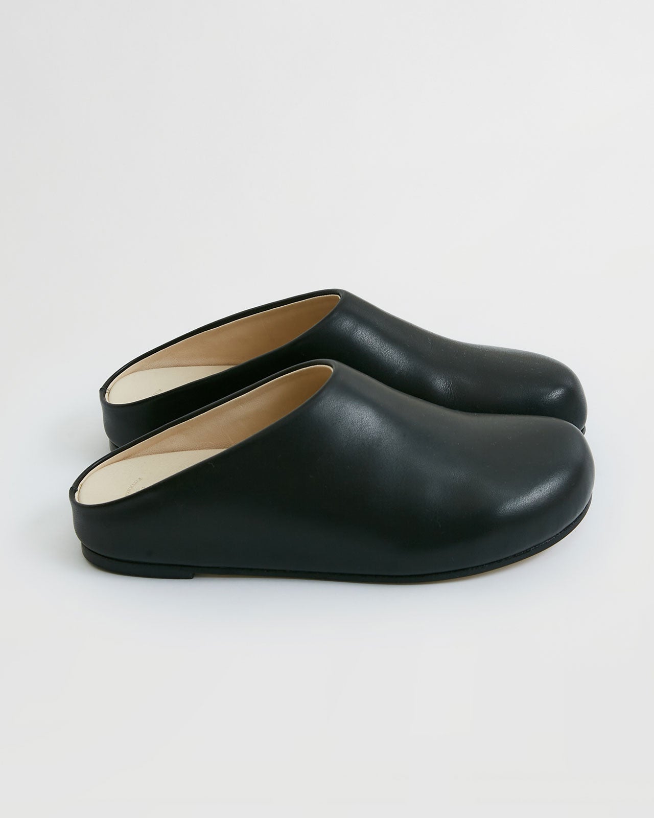 BEAUTIFUL SHOES LEATHER MOC
