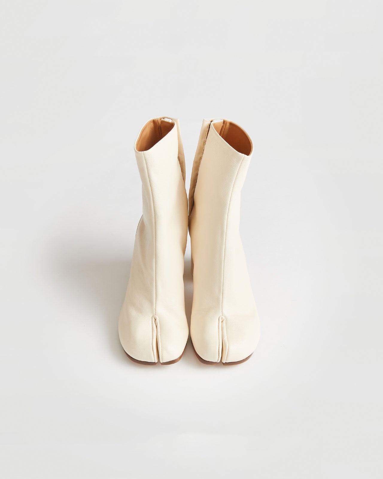 30%OFF】Maison Margiela TABI BOOTS (WHITE) – Shinzone
