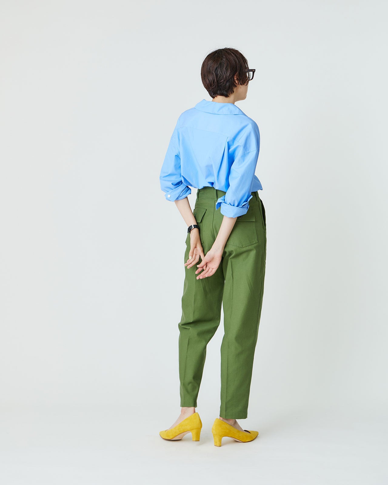 ROUND COLLAR BLOUSE