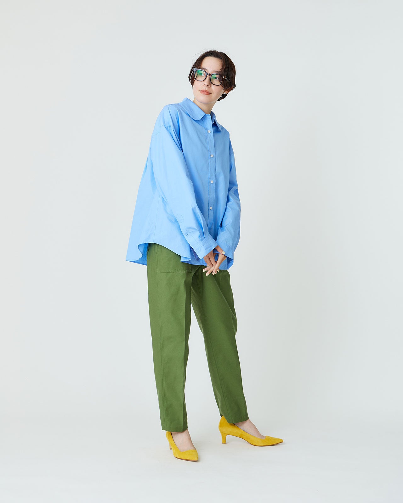 ROUND COLLAR BLOUSE