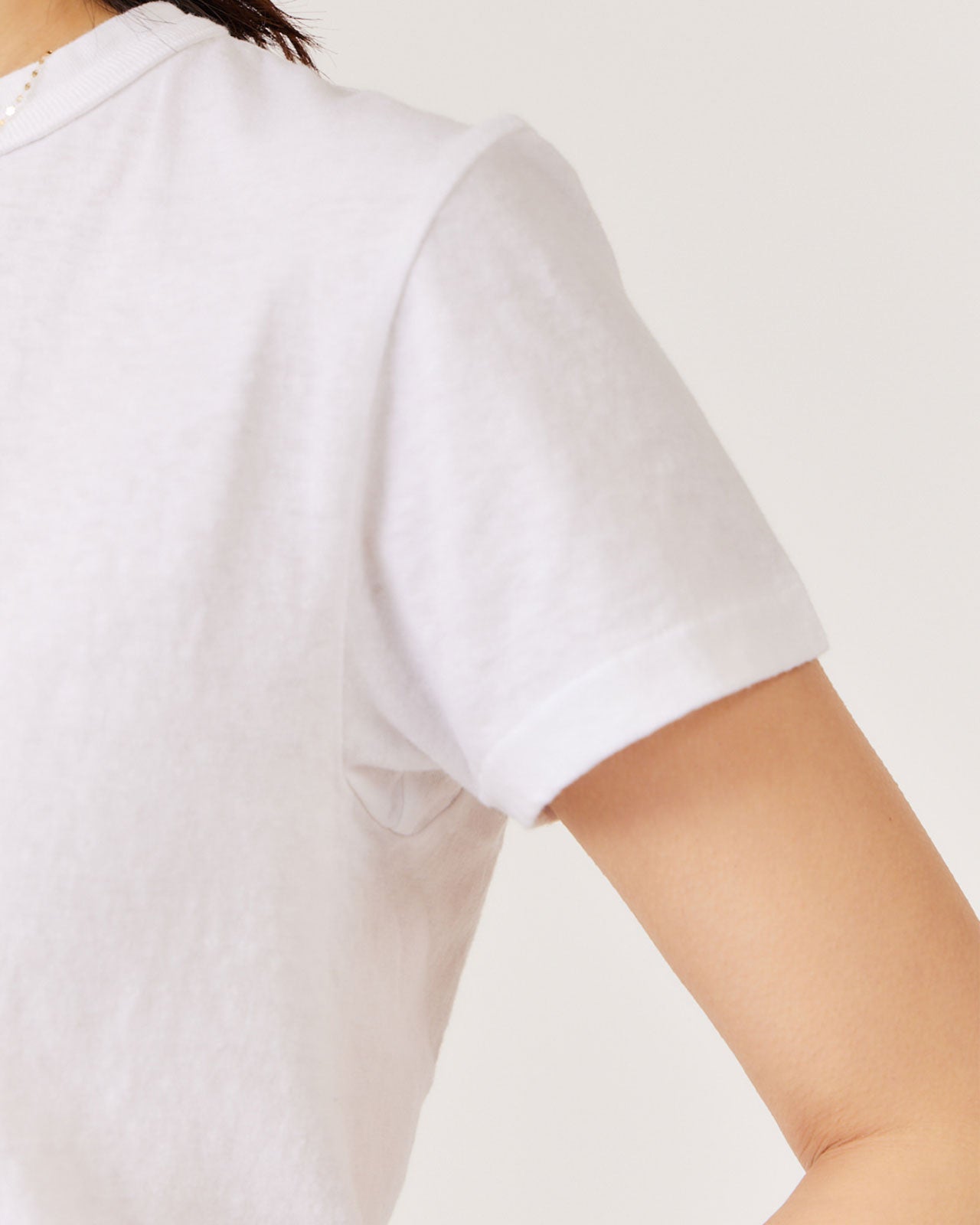 CREW NECK T-SHIRT