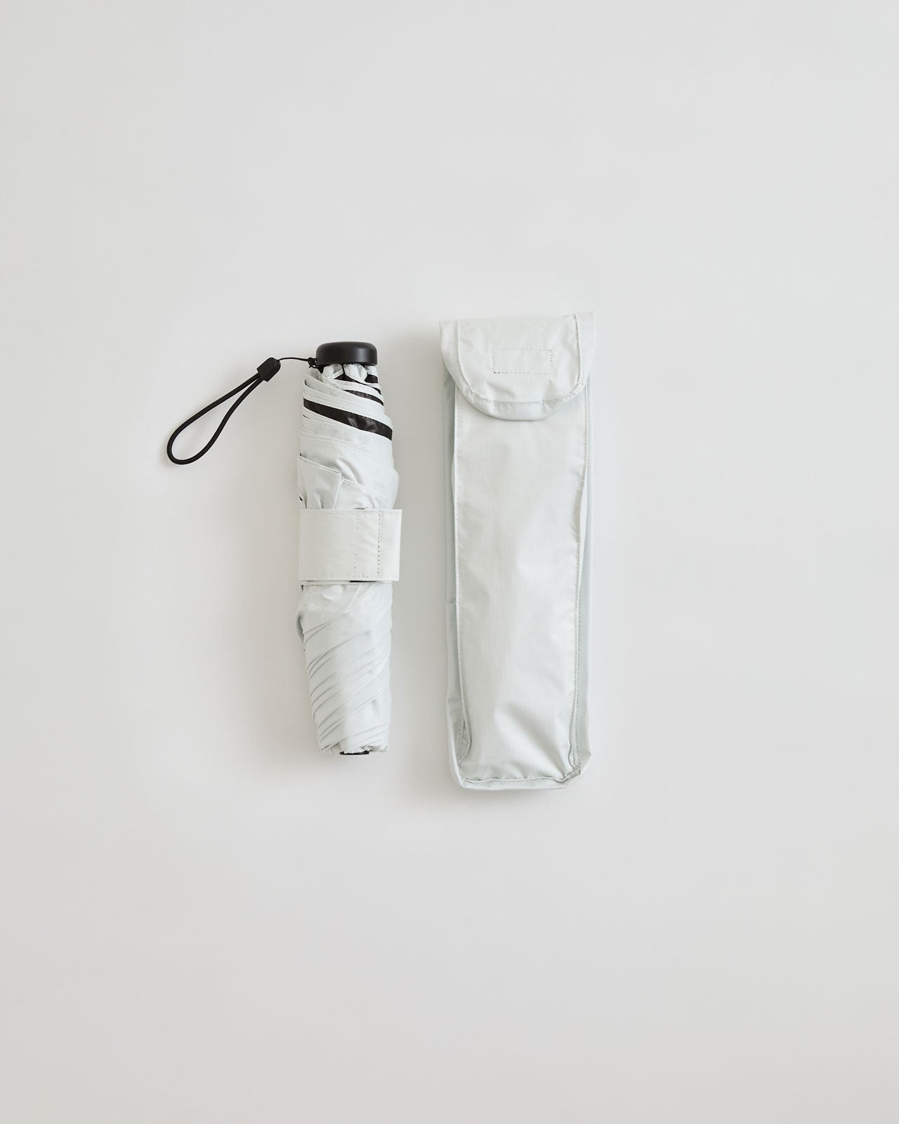 【5月下旬お届け】"EXCLUSIVE：WHITE"Lightweight folding HEATBLOCK®