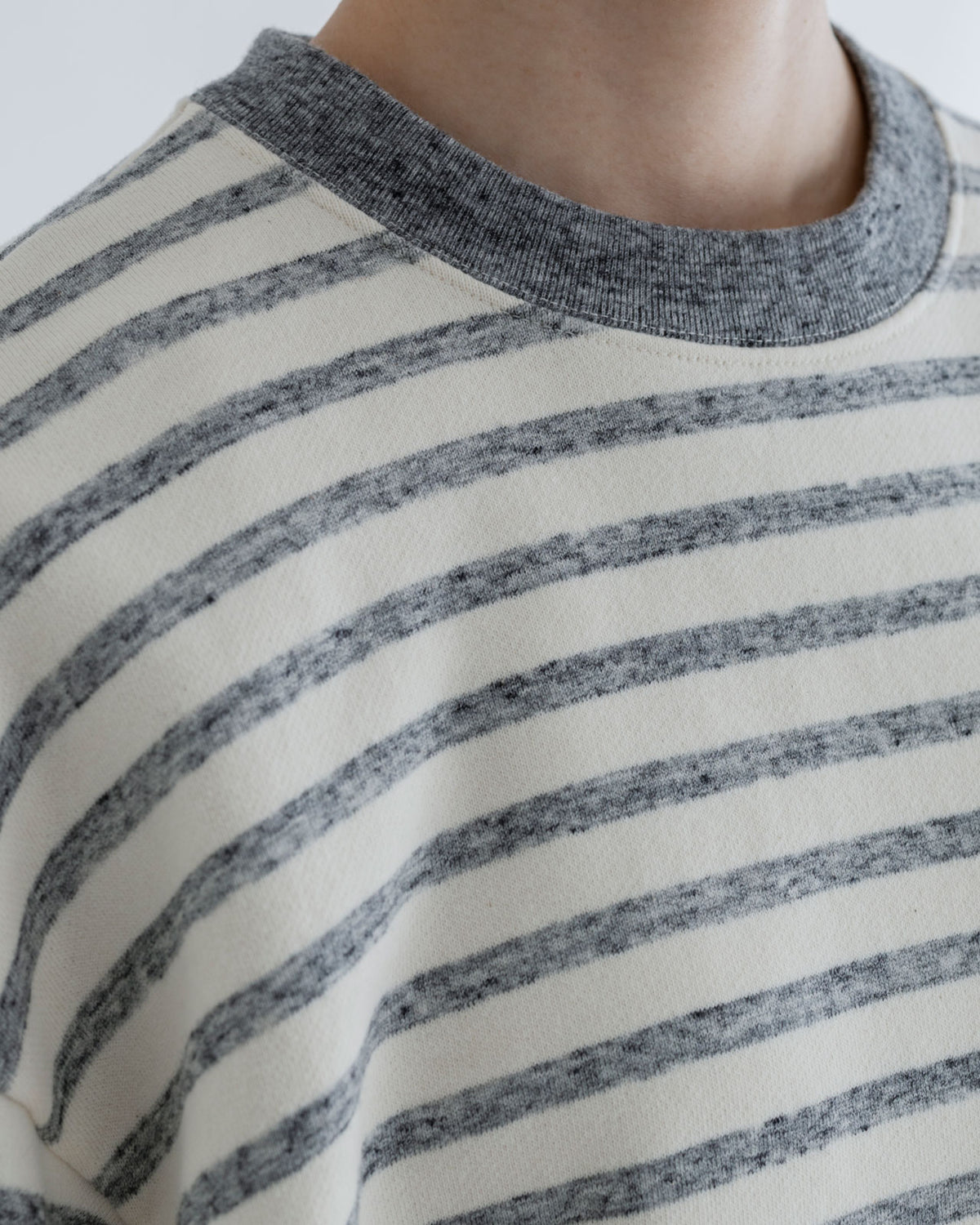 MEYAME ORIGINAL BORDER SWEAT PULLOVER