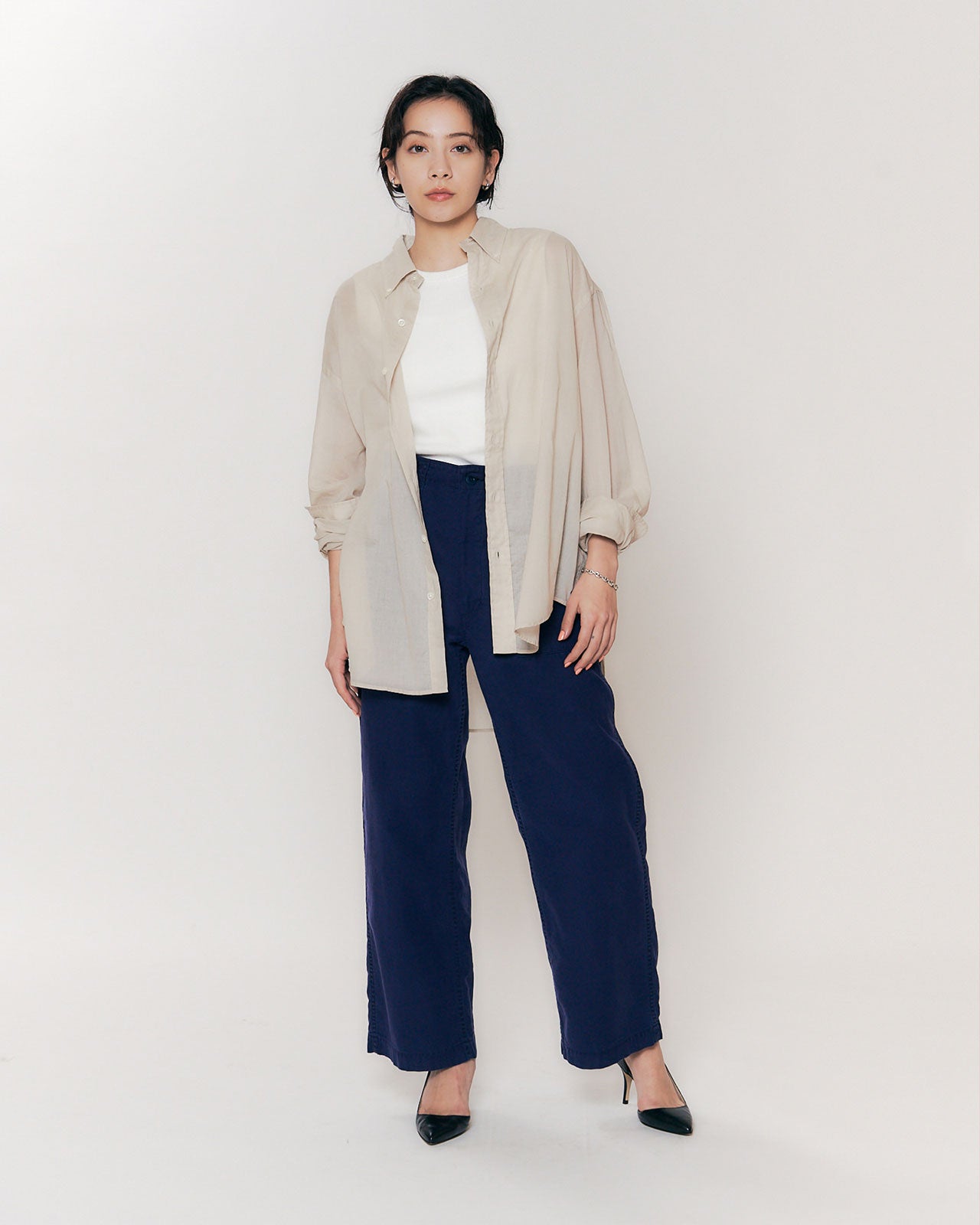 モーダルでメディア (3) を開く