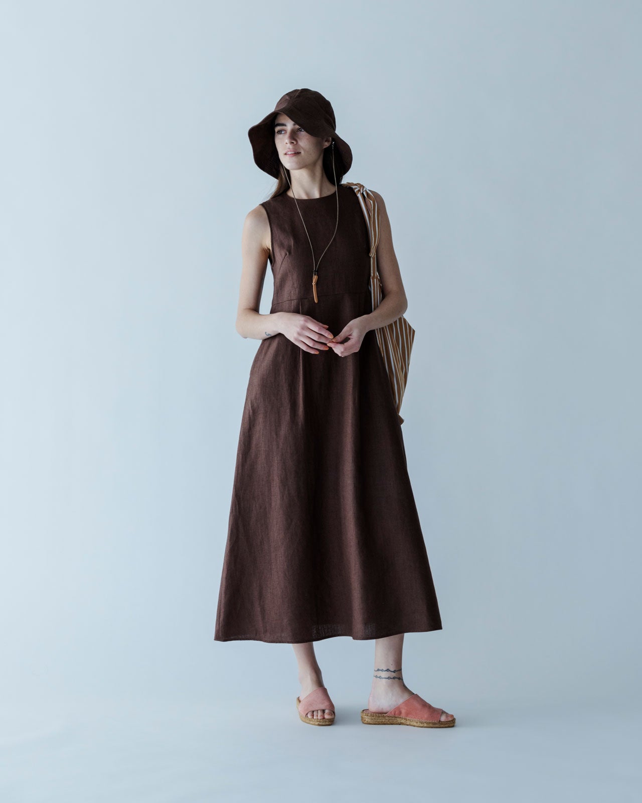 【6月下旬お届け】MEYAME LINEN DRESS