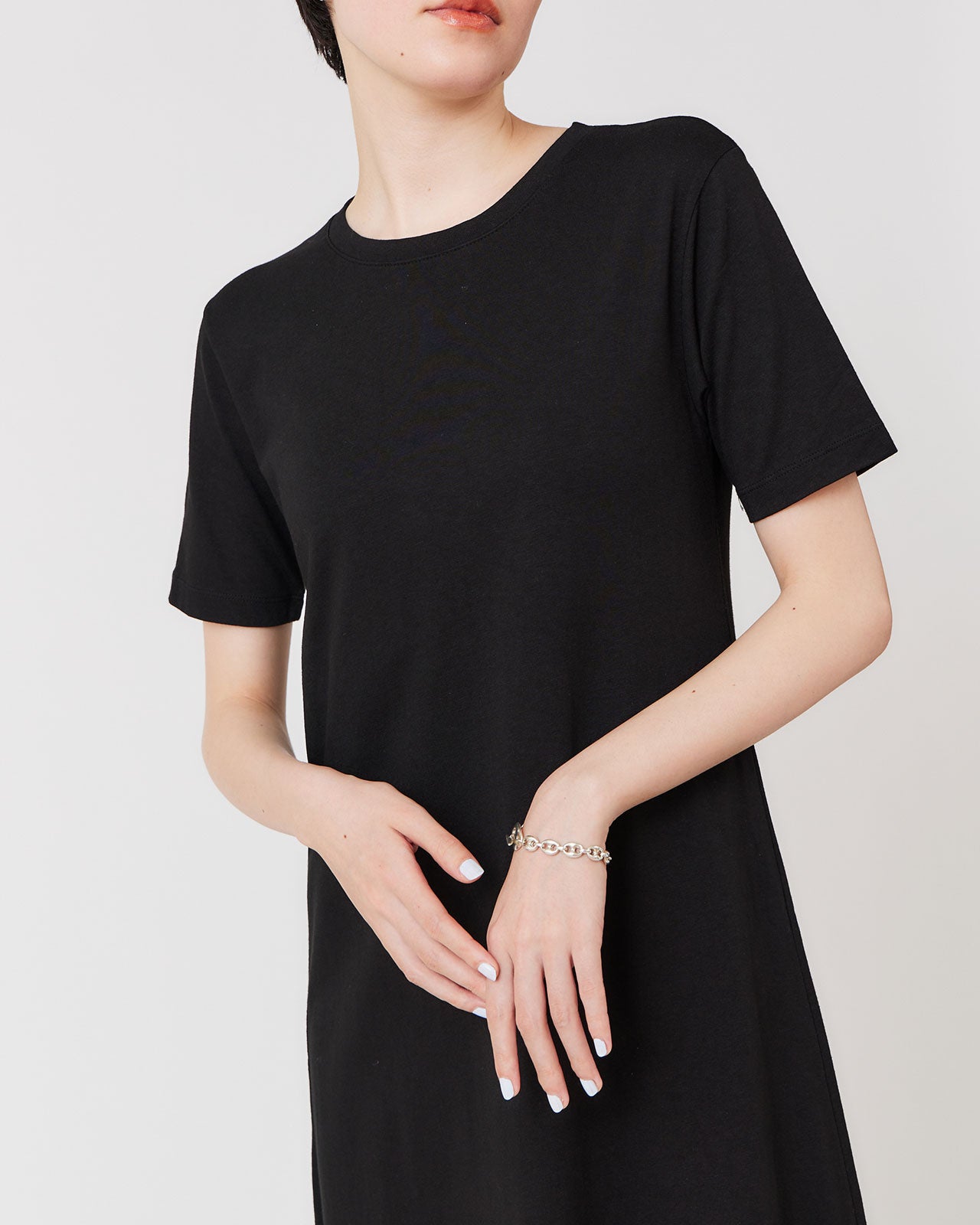 takes. Short Sleeve Dress