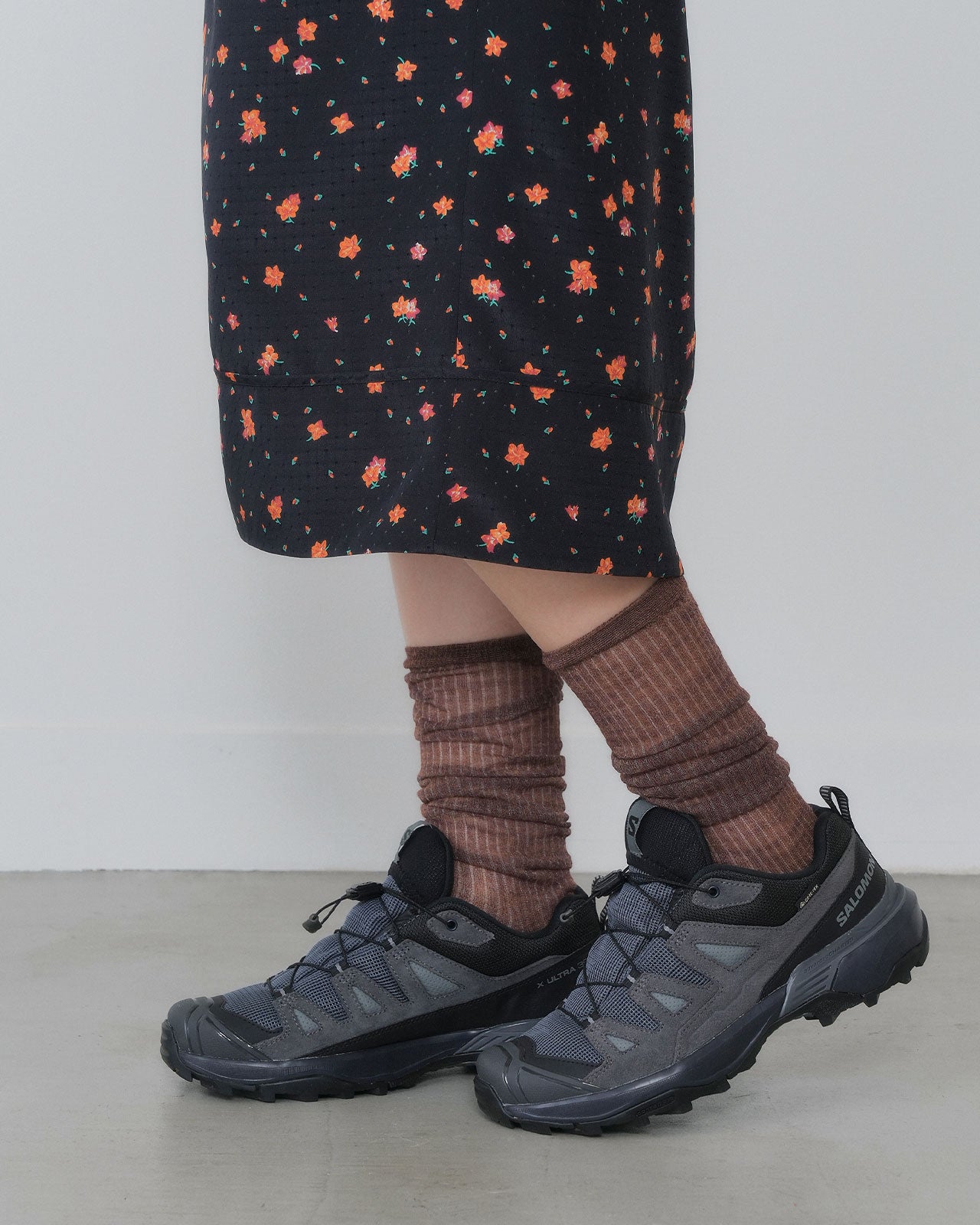 【9月上旬お届け】SHEER ALPACA SOCKS