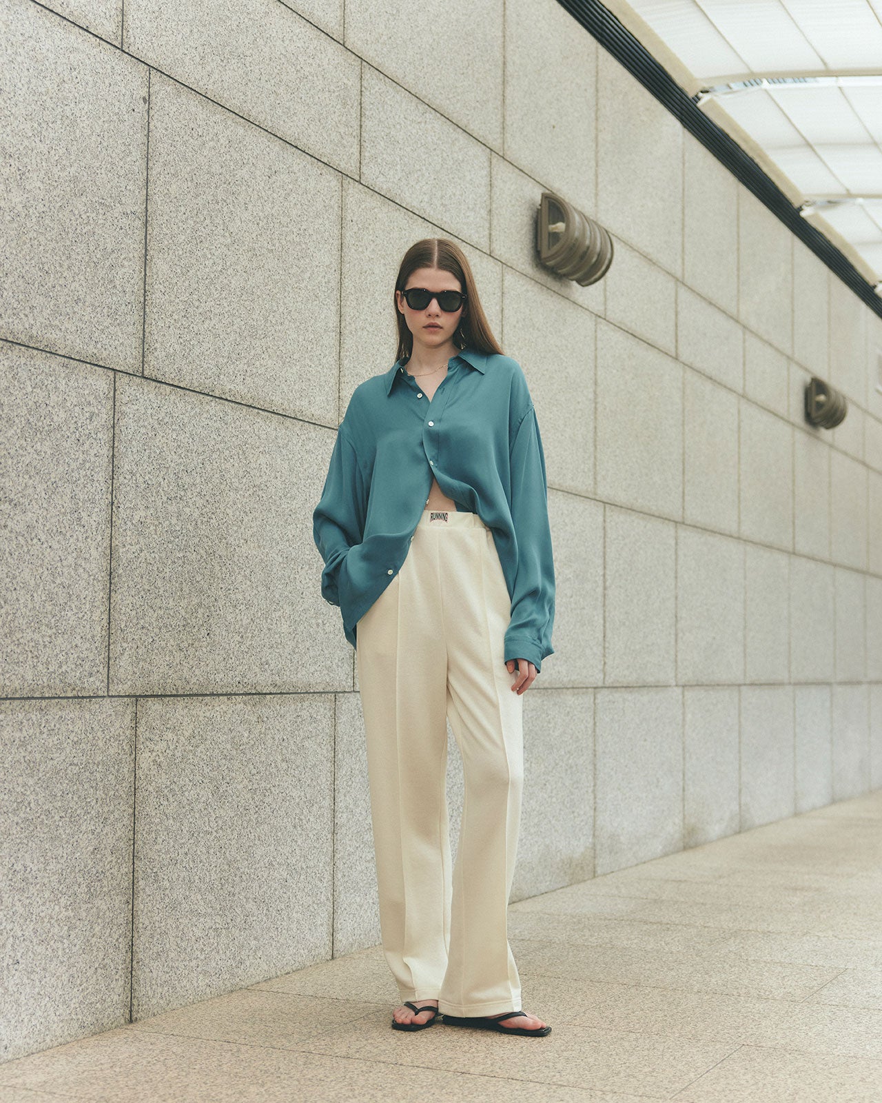 【1月中旬お届け】BRIGHT TRACK PANTS