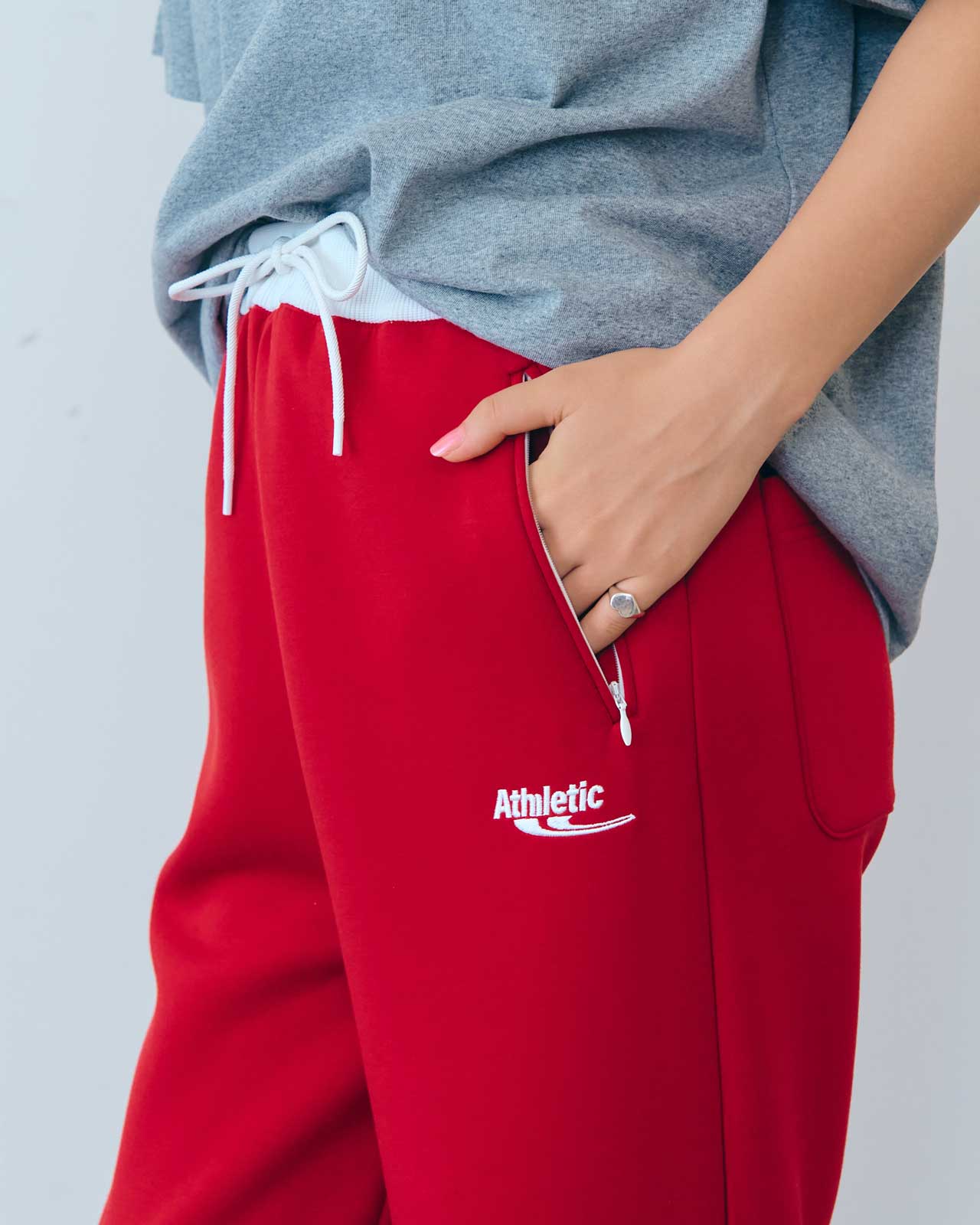 【1月下旬お届け】AIR TRACK PANTS