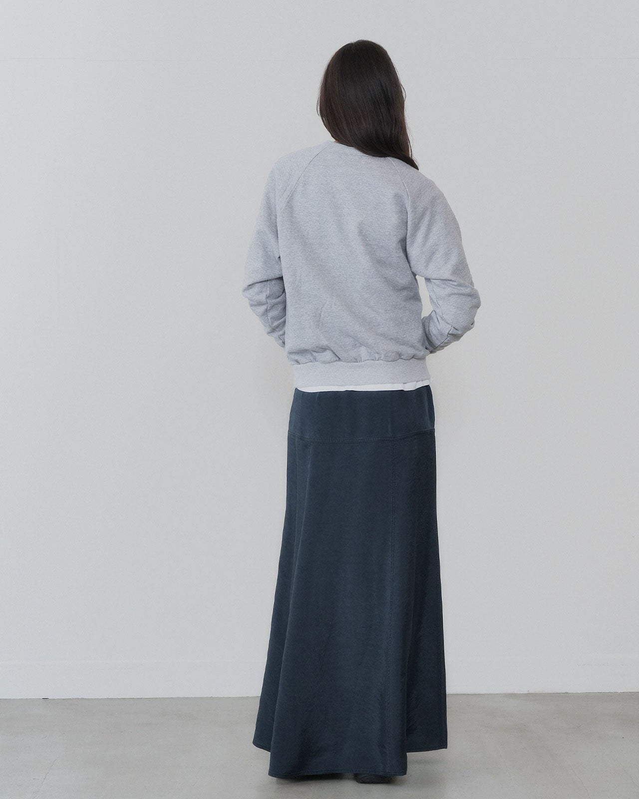 【8月下旬お届け】USEFUL SWEATSHIRT