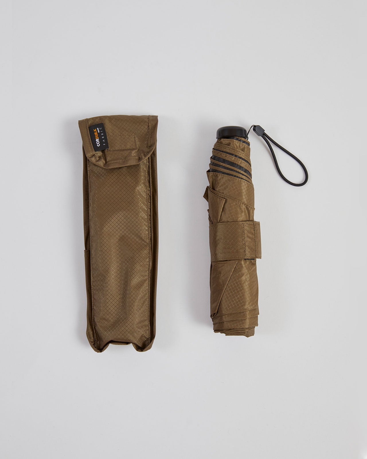 AMVEL Lightweight folding HEATBLOCK×CORDURA