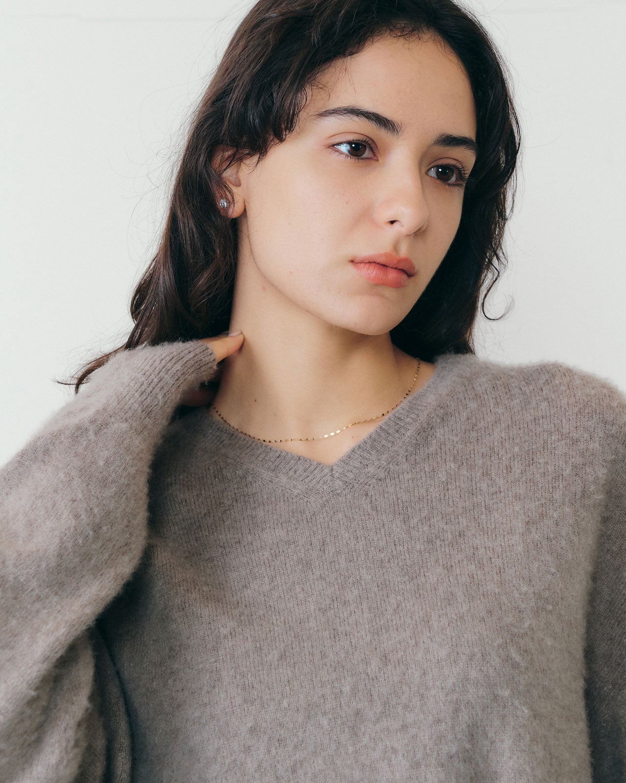 【11月上旬入荷予定】CASHMERE V-NECK KNIT